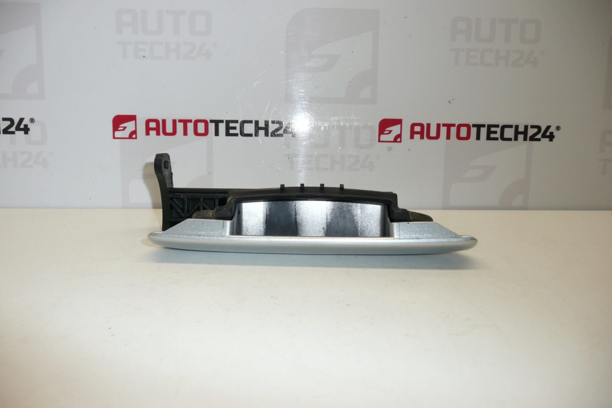 Poignée de porte gauche Citroën Xsara Picasso argent 963334327 EZRC