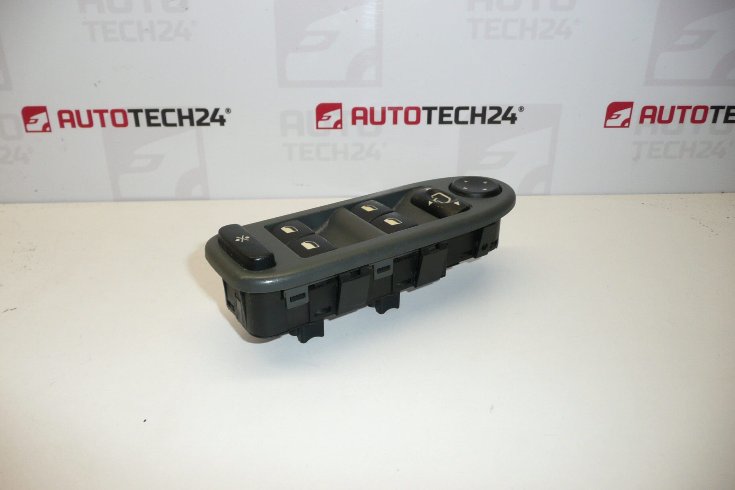 Commande vitres et rétroviseurs Citroën C5 96332289ZJ 6554Z8