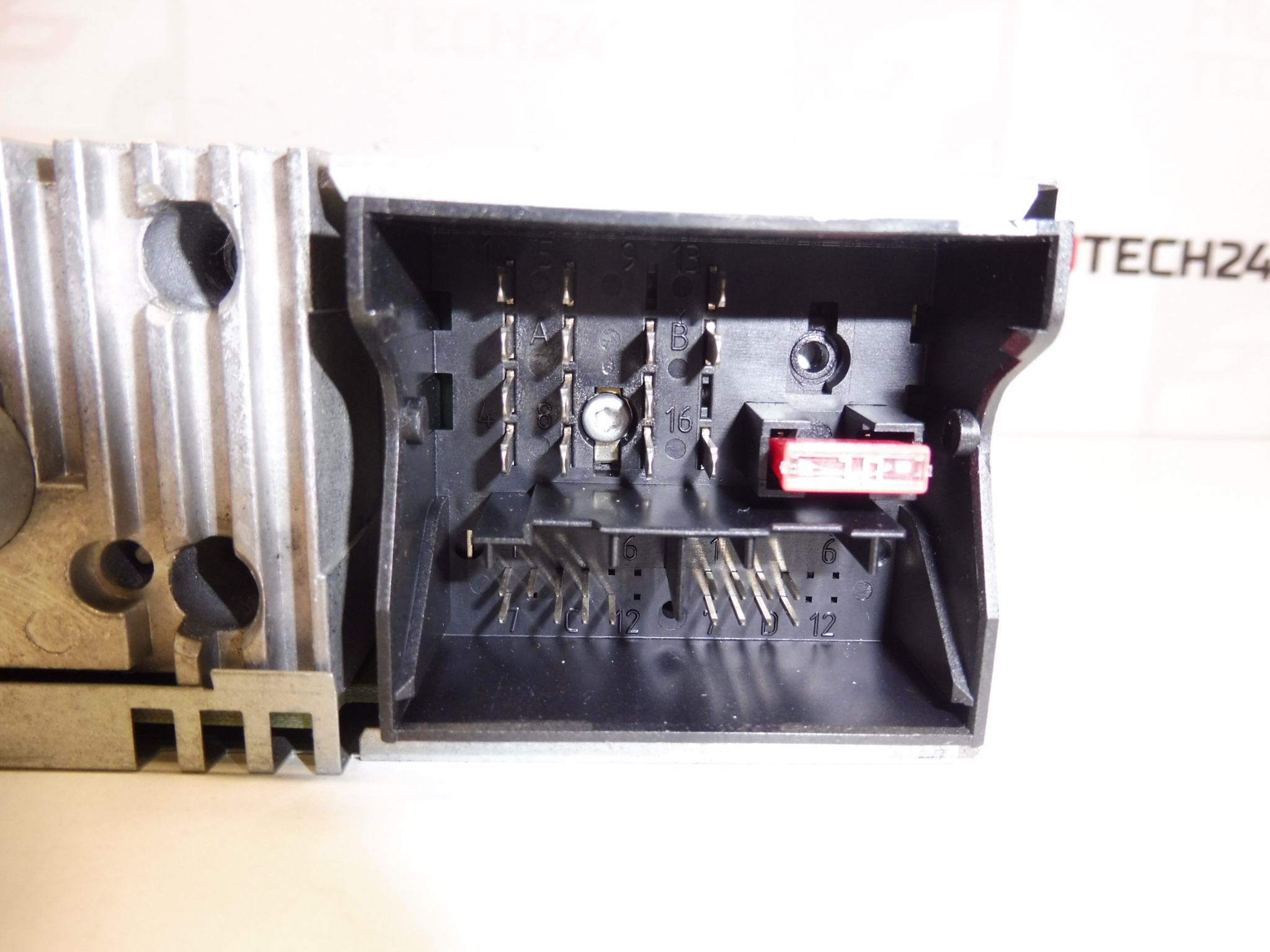 Autoradio CD Citroën Peugeot 9660646877