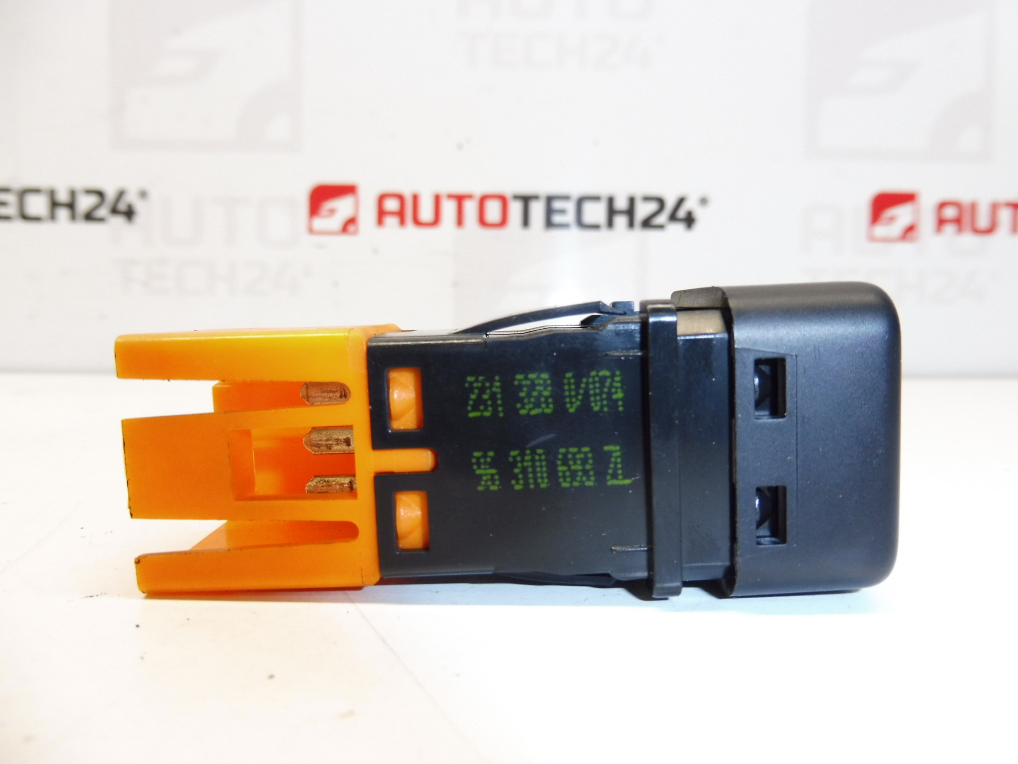 Commutateur airbag passager Citroën Peugeot 96310693ZL 821663