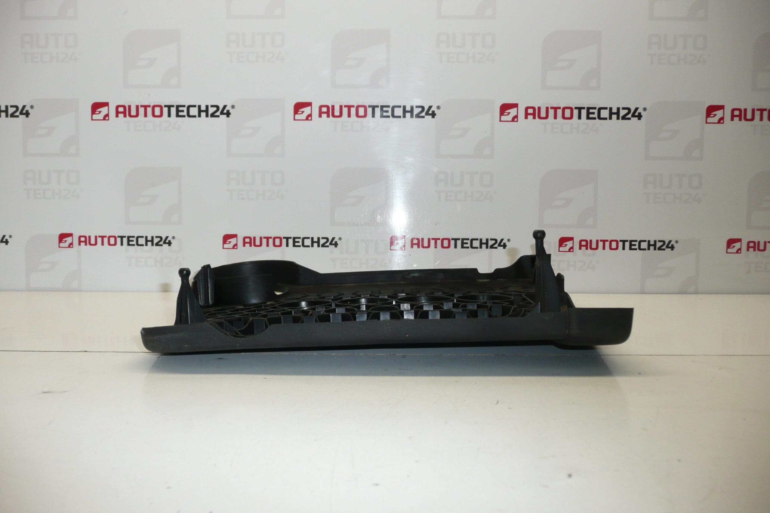 Capot moteur 1.4 HDI Citroën 9642085280 013745