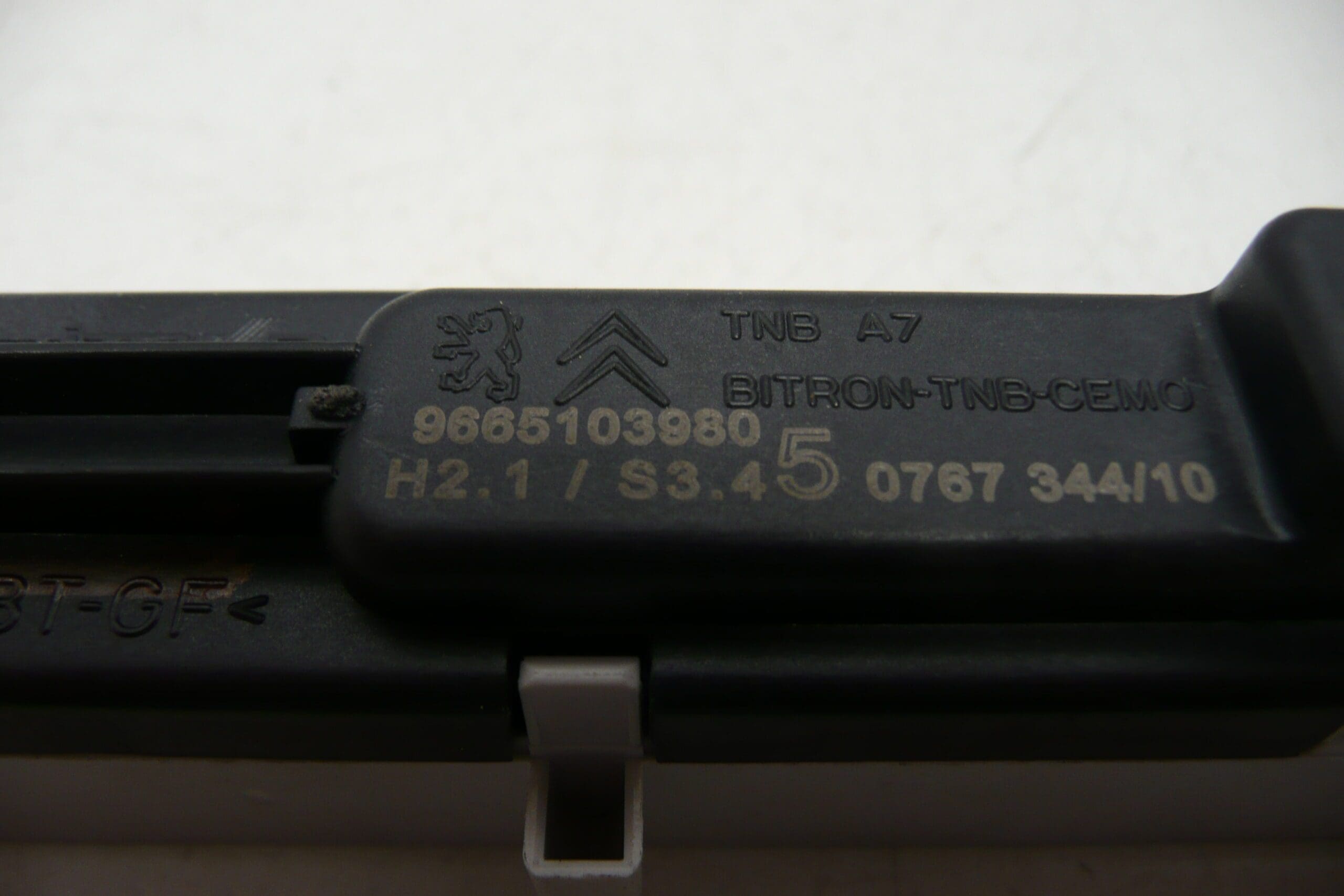 Indicateur de courroie Citroën Peugeot 9665103980