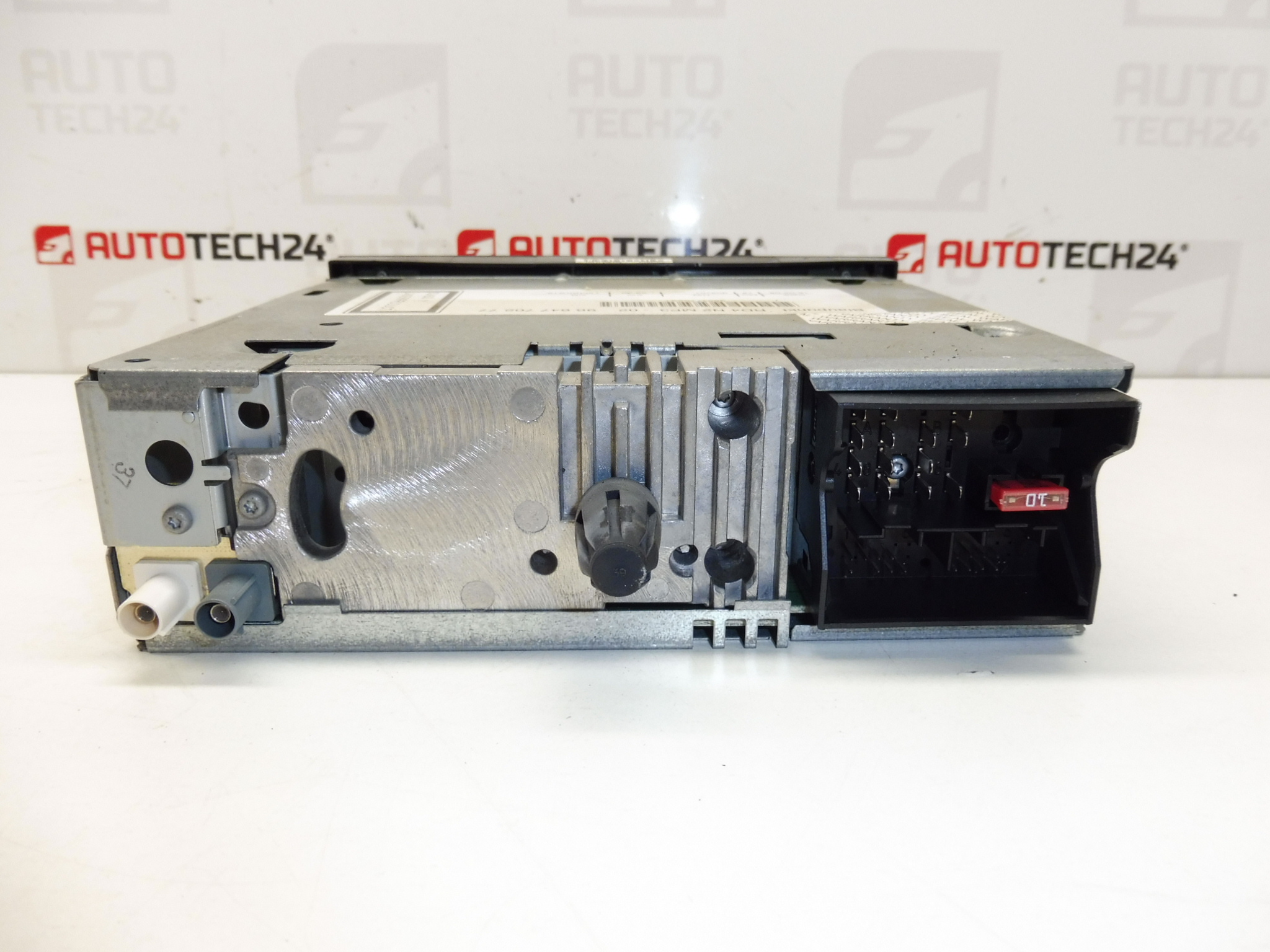 Autoradio avec CD Blaupunkt RD4 N2 MP3 Citroën Peugeot 9664770277 6574Y7