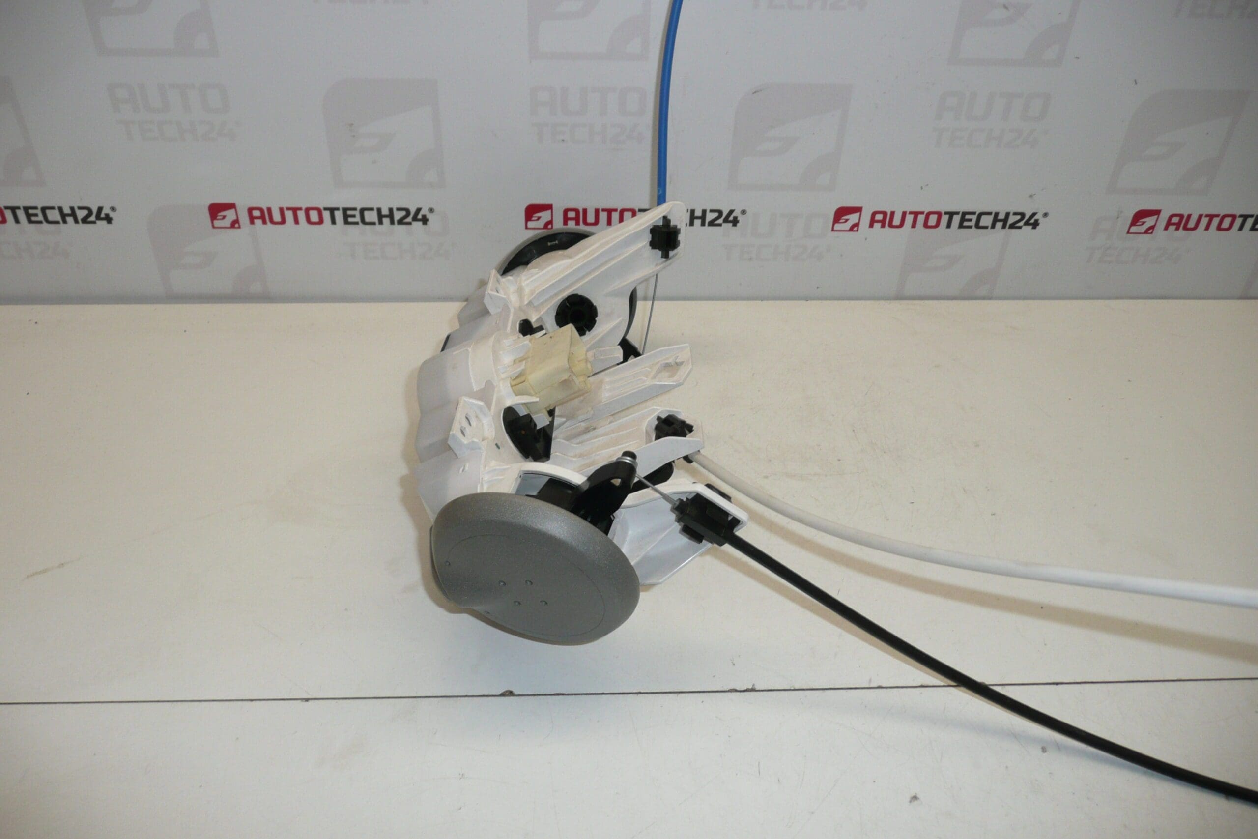 Contrôle de la climatisation avec Citroën Peugeot 55900-040