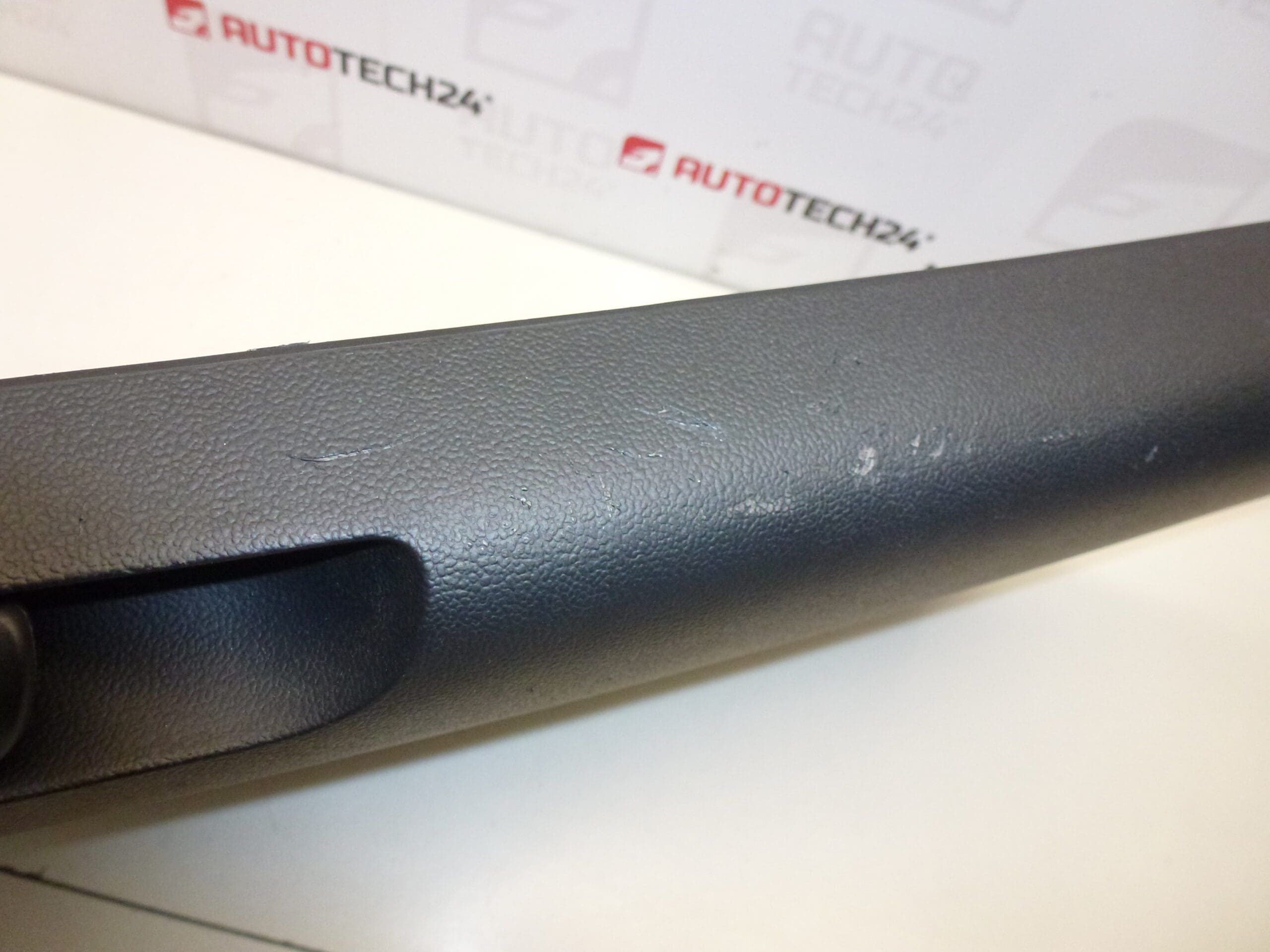 Porte, coffre de rangement Citroën C5 X7 16069568ZD 8226PL