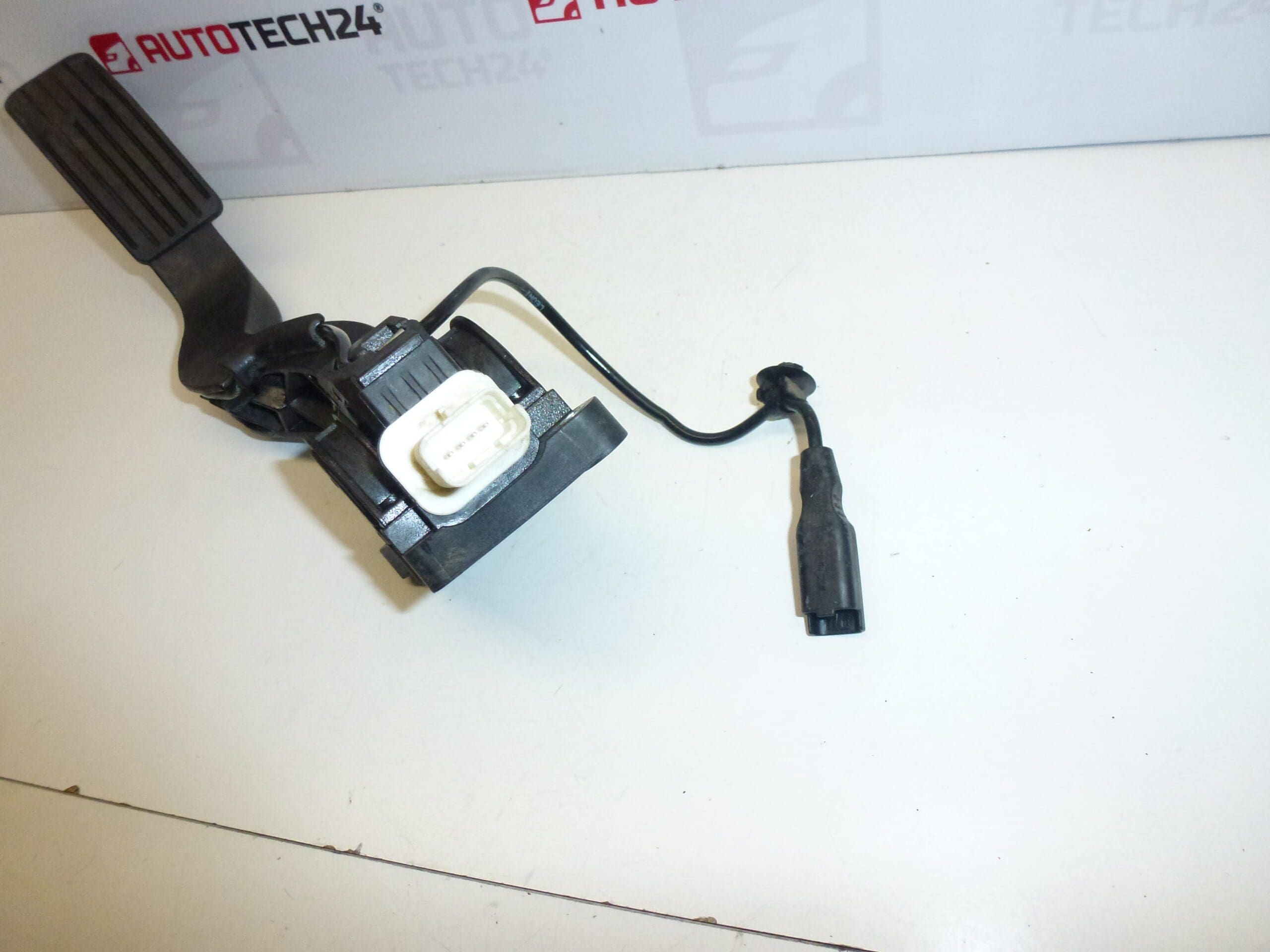 Pédale d'accélérateur Citroën Peugeot Bosch 0280755001 9650889180 1601P3