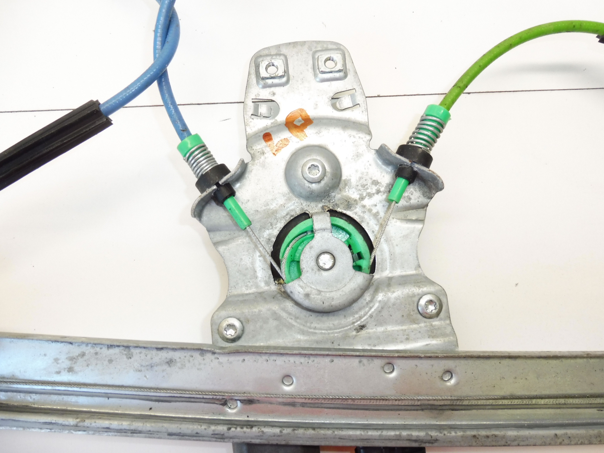 Citroën C5 X7 Mécanisme enrouleur de vitre avant gauche 0130822444 128000781