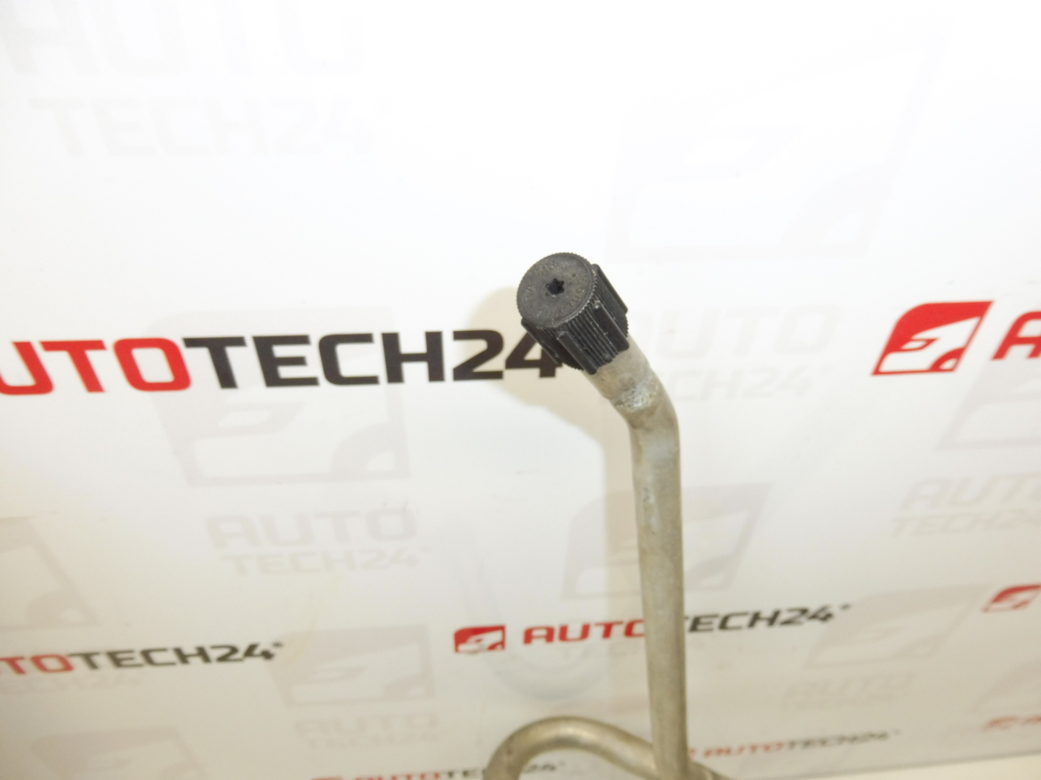 Tuyau climatique Citroën Peugeot 9686414180 9659576380 6477F2 647774