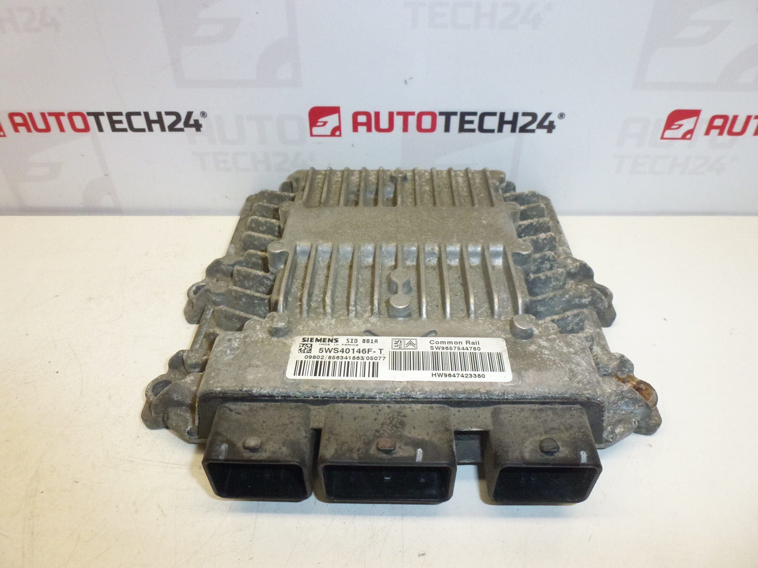 Calculateur Siemens SID 801A 5WS40146F-T 1939Z7