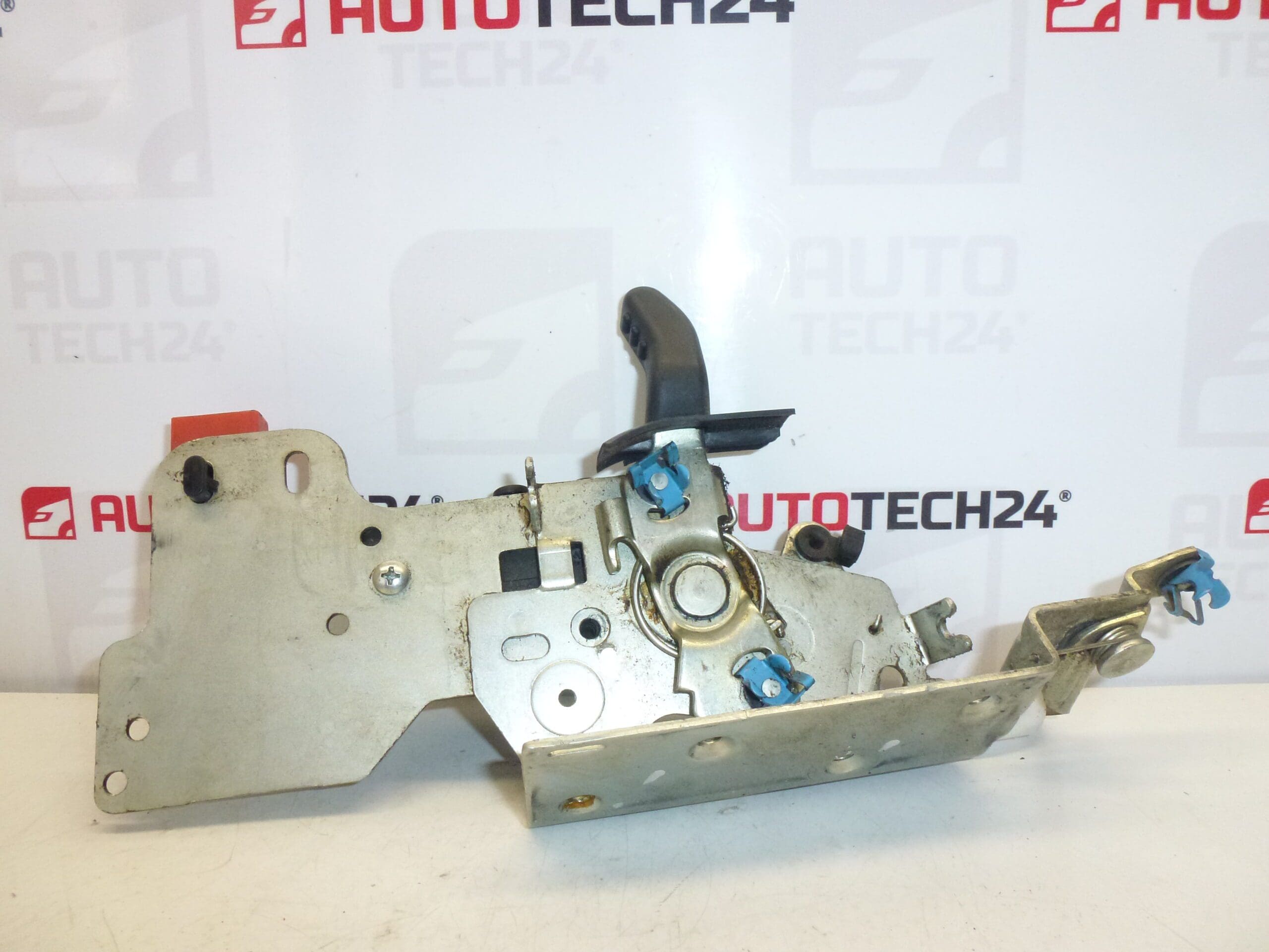 Serrure porte aile gauche Citroën Berlingo II 8726F5