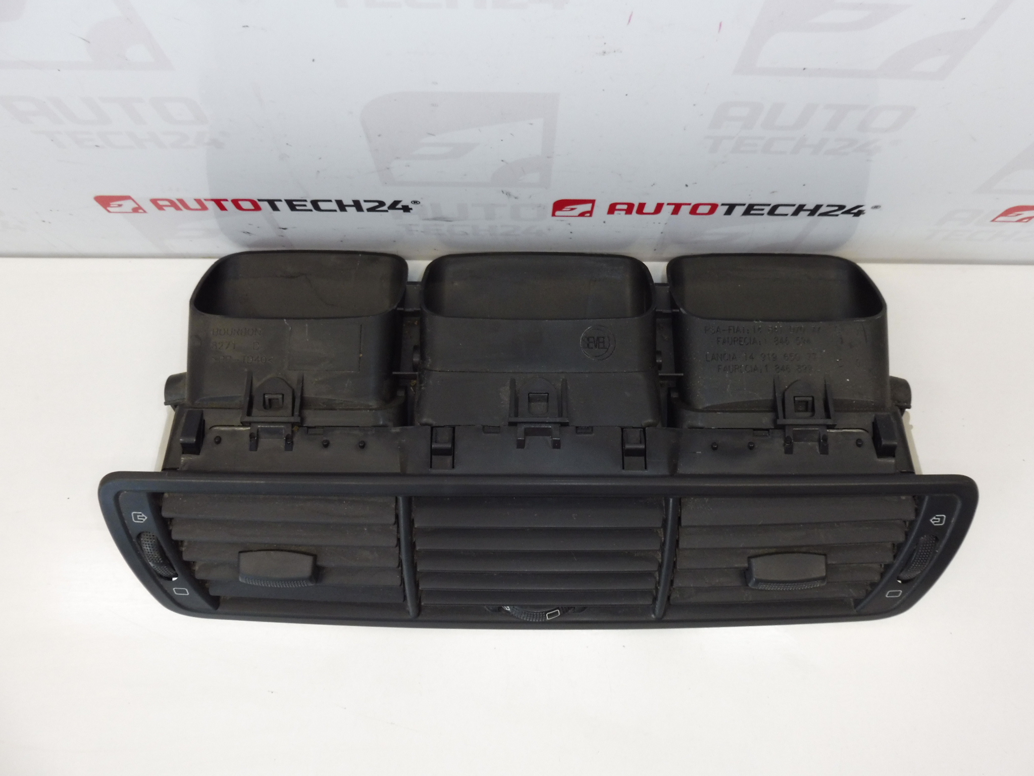 Aérateur central Citroën C8 Peugeot 807 1484107077 1491965077 8264X4