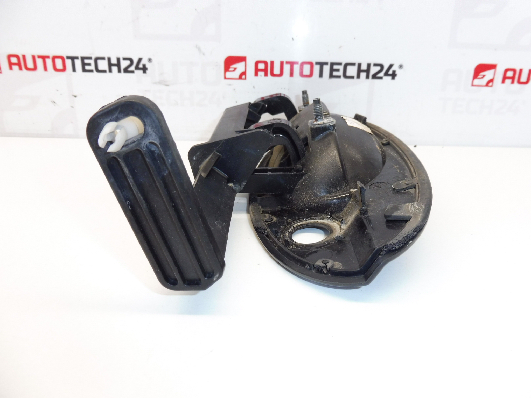 Poignée de porte avant gauche EXLD Citroën C5 I et II 9634766877 9624765877