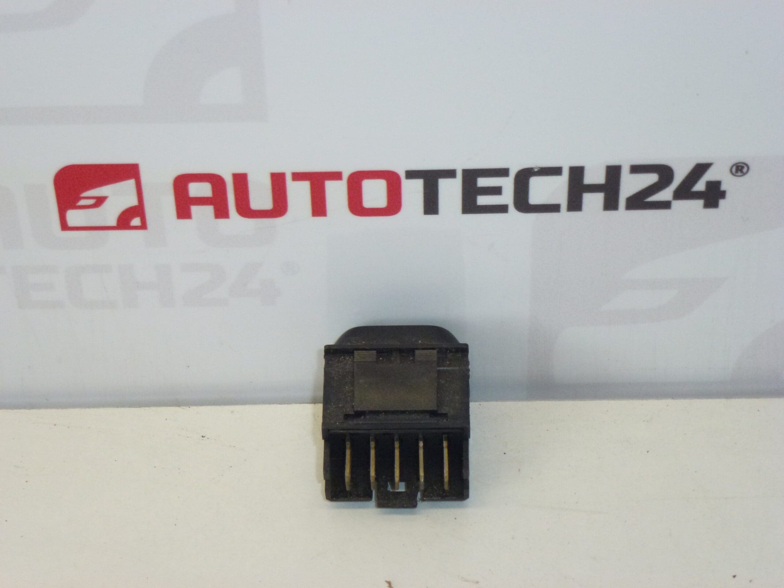 Citroën Peugeot 6552NW Commande De Fenêtre