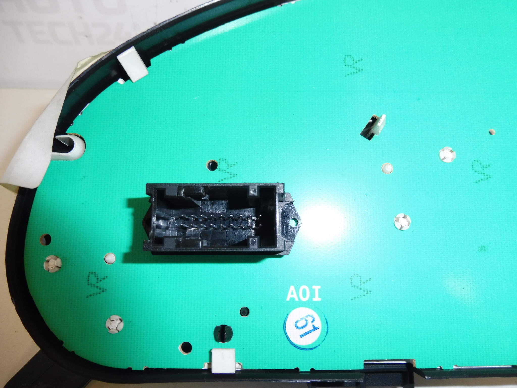 Compteur de vitesse Peugeot 406 9648214780 610290 kilométrage 287 000 km