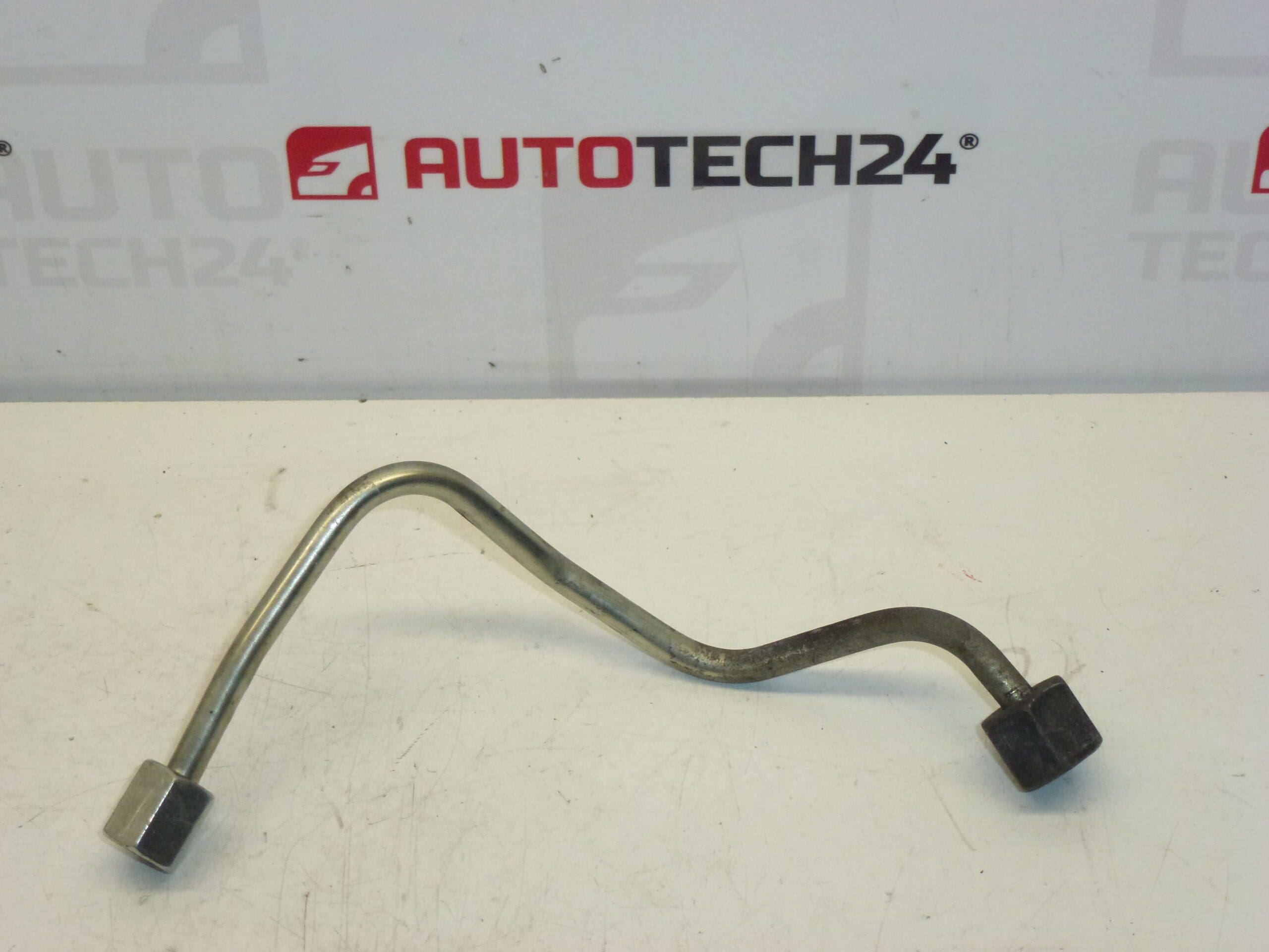 Tuyau RAIL Citroën Peugeot 9684233280 1570R7