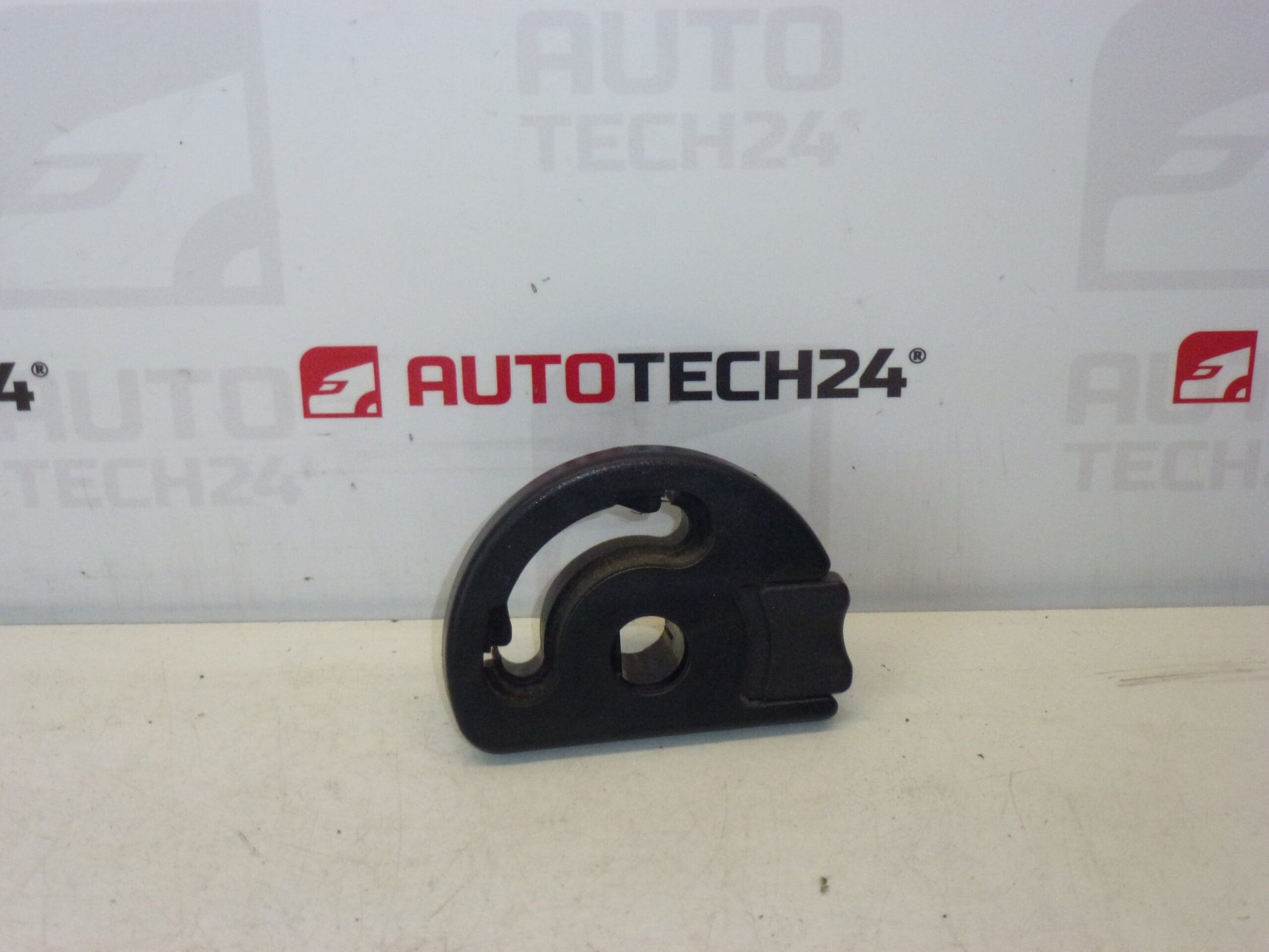 Mécanisme d'accoudoir gauche Citroën Peugeot 8830TJ