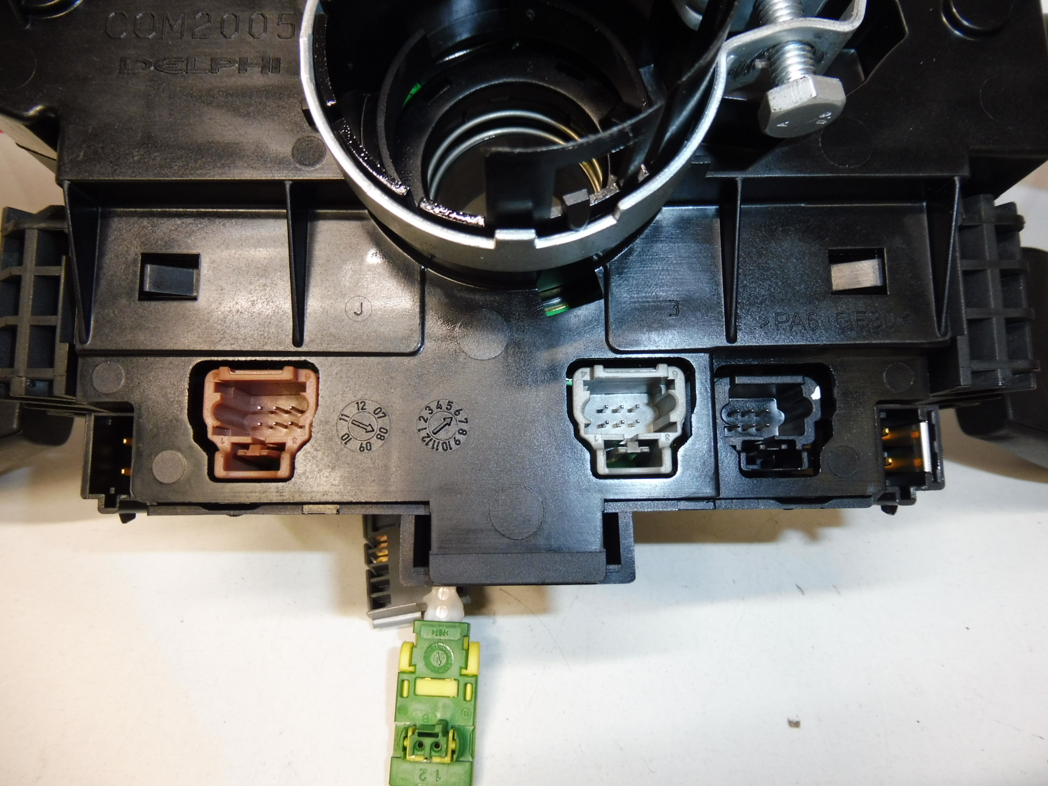 Pilotes ESP Citroën Peugeot 96660154XT 98070110XT 6242TX