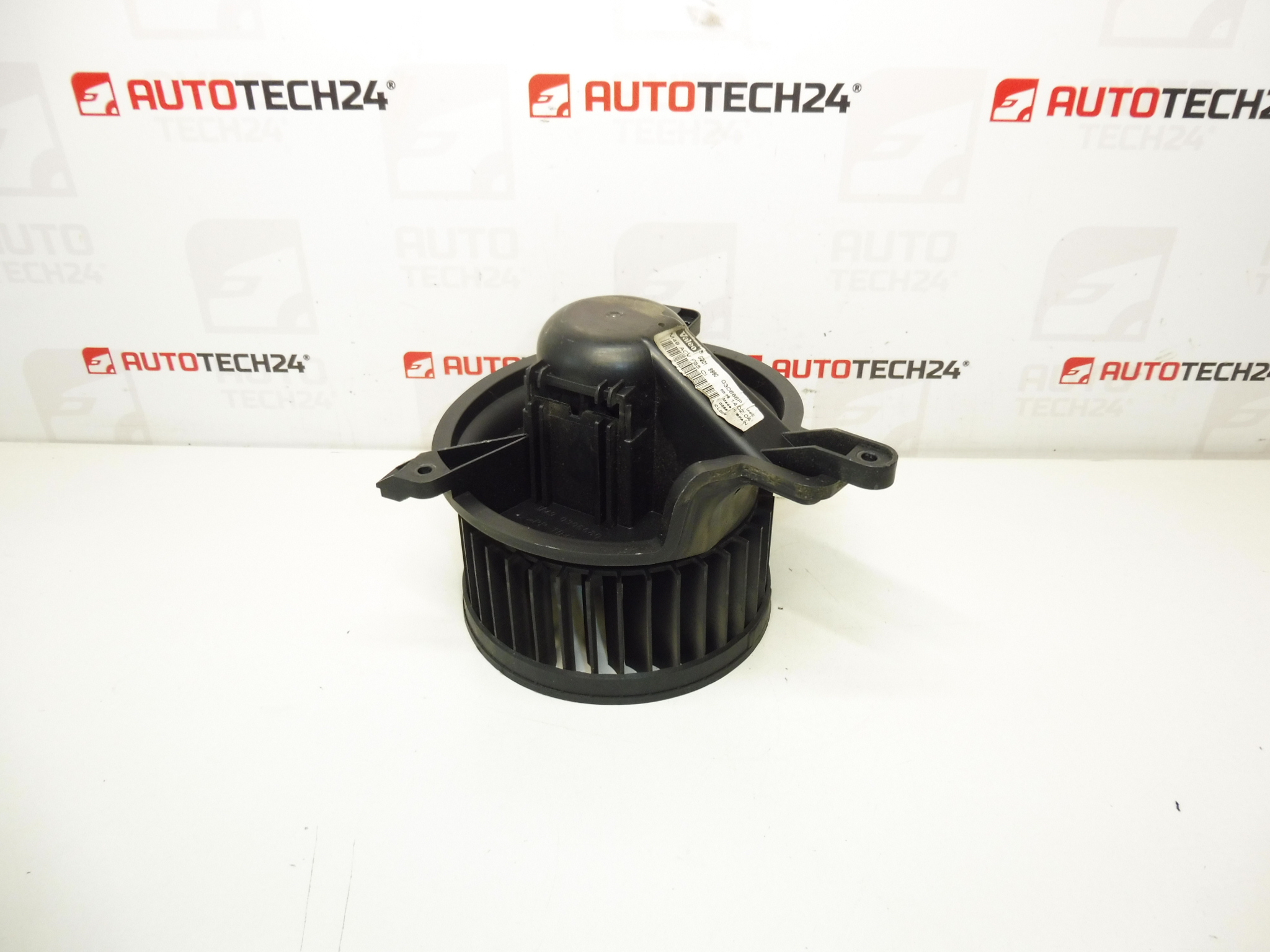 Ventilateur de chauffage Citroën Peugeot 030666P 6441R4