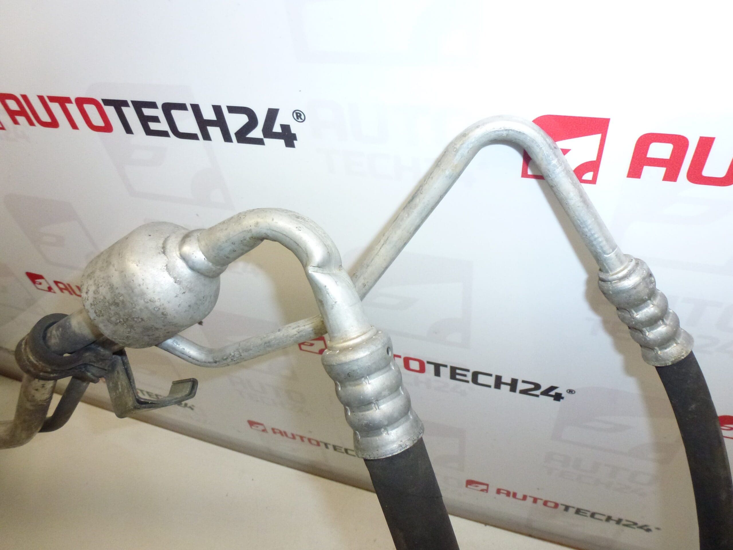 Tuyau clim Citroën Peugeot 9644725580 6460CX endommagé fonctionnel