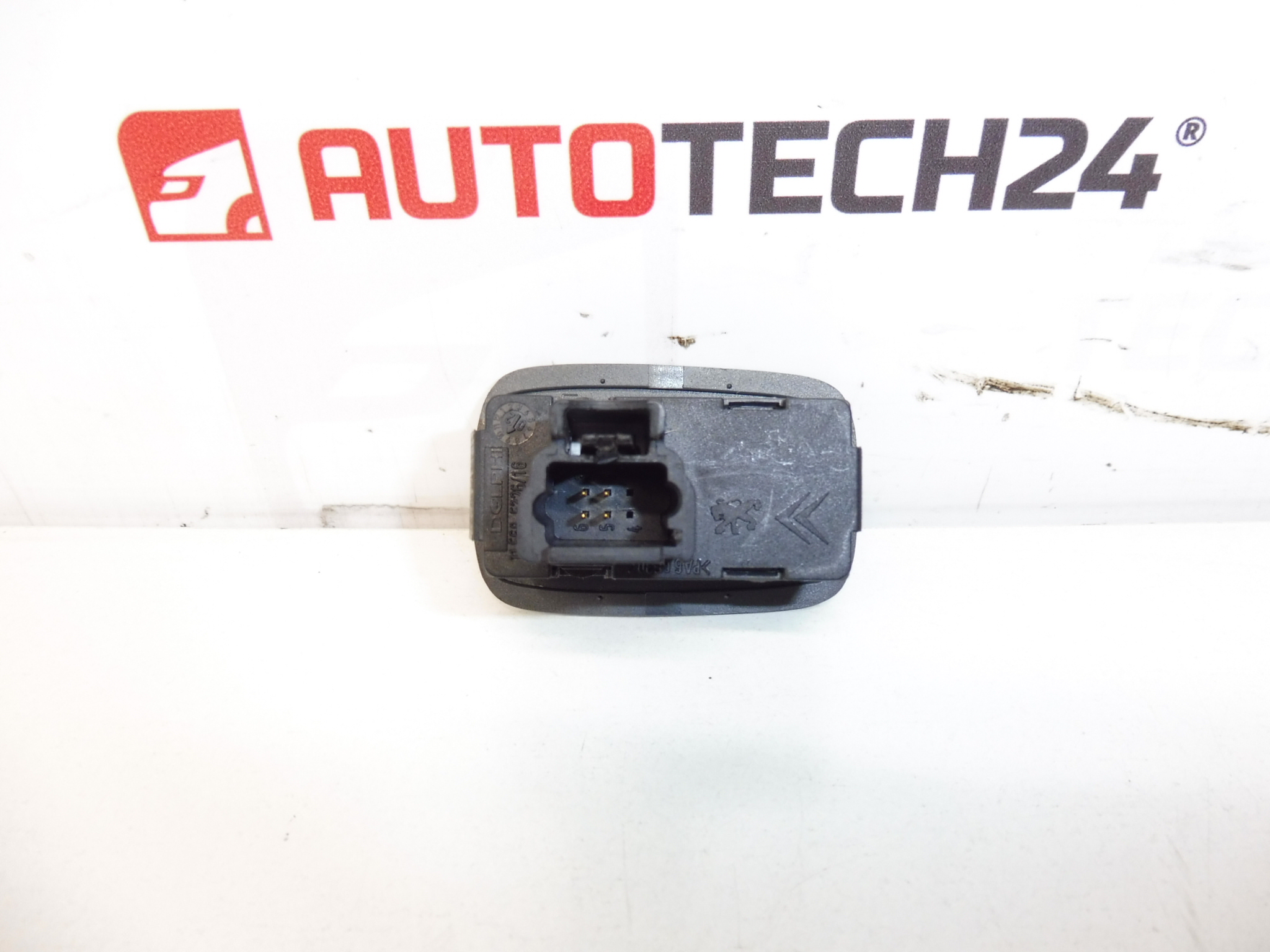 Commande De Fenêtre Citroën C5 96326947ZF 6554Z4