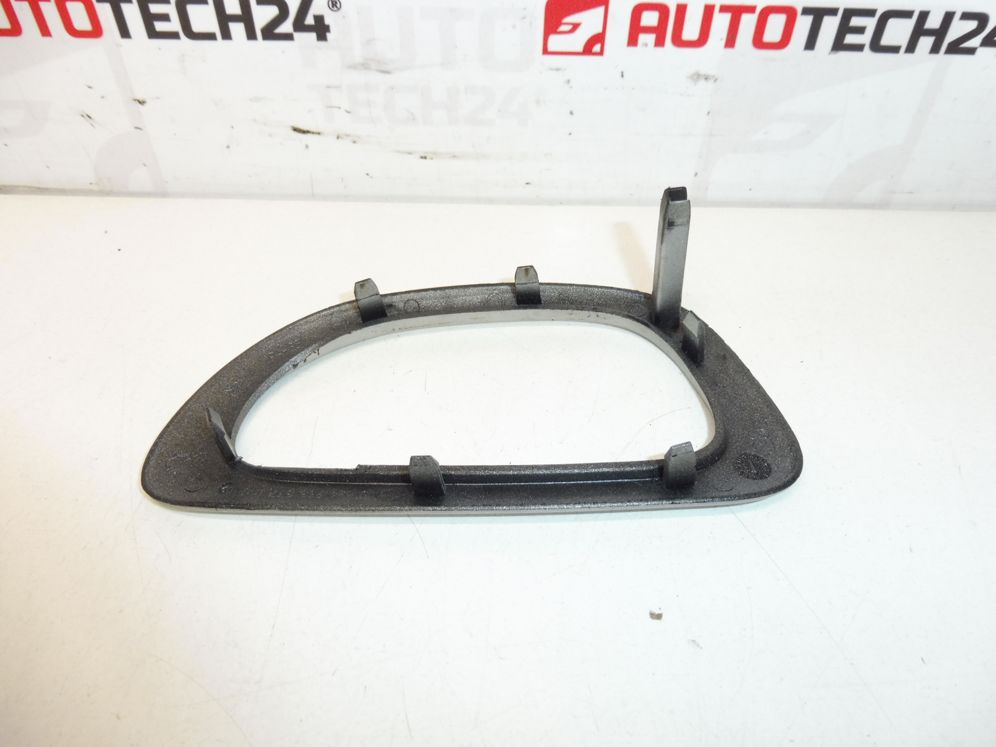Cache poignée intérieur porte avant gauche Peugeot 307 9634769877 9119K1