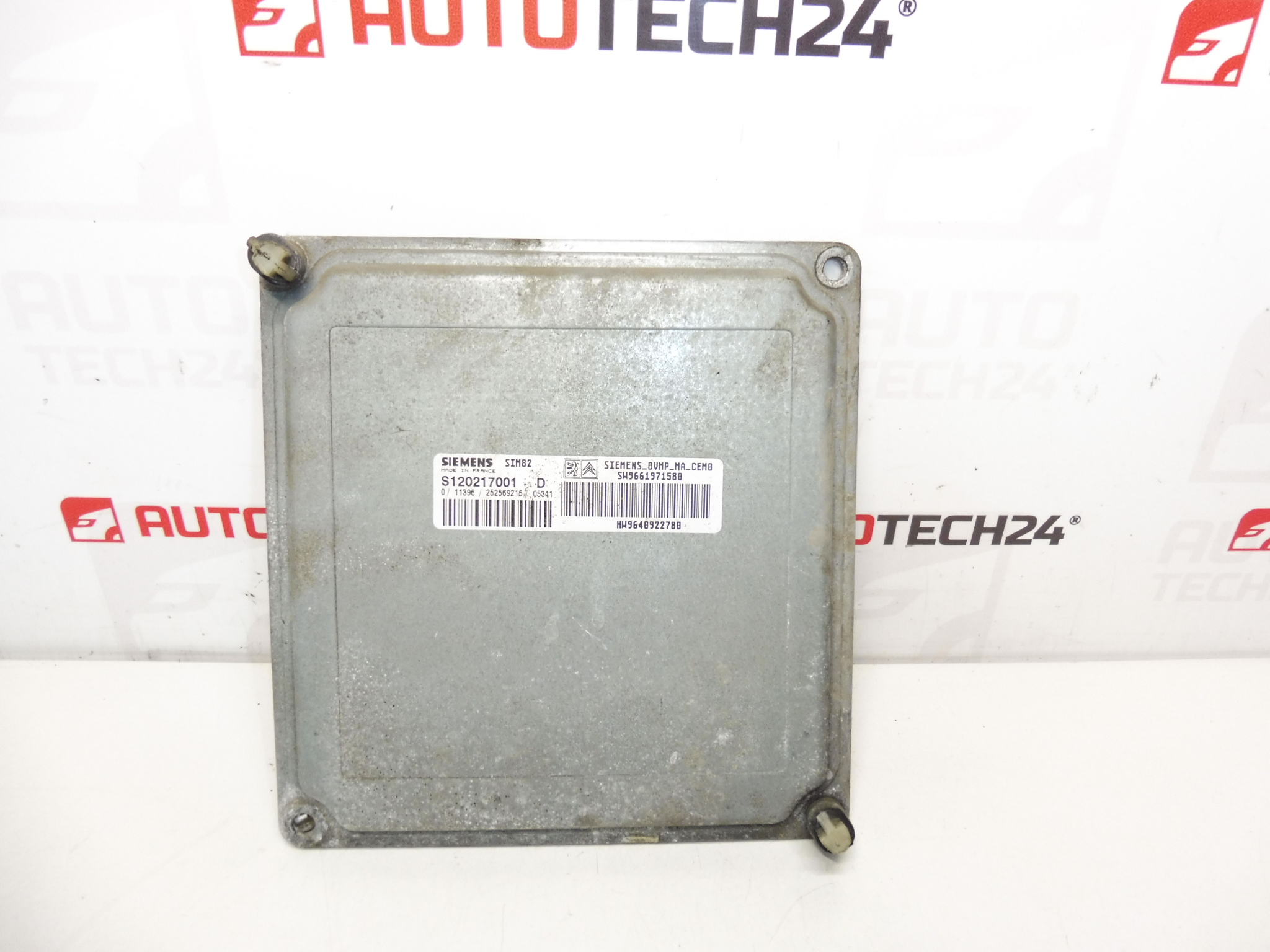Calculateur sensodrive Citroën Peugeot 9640922780 S120217001 D 2529ER