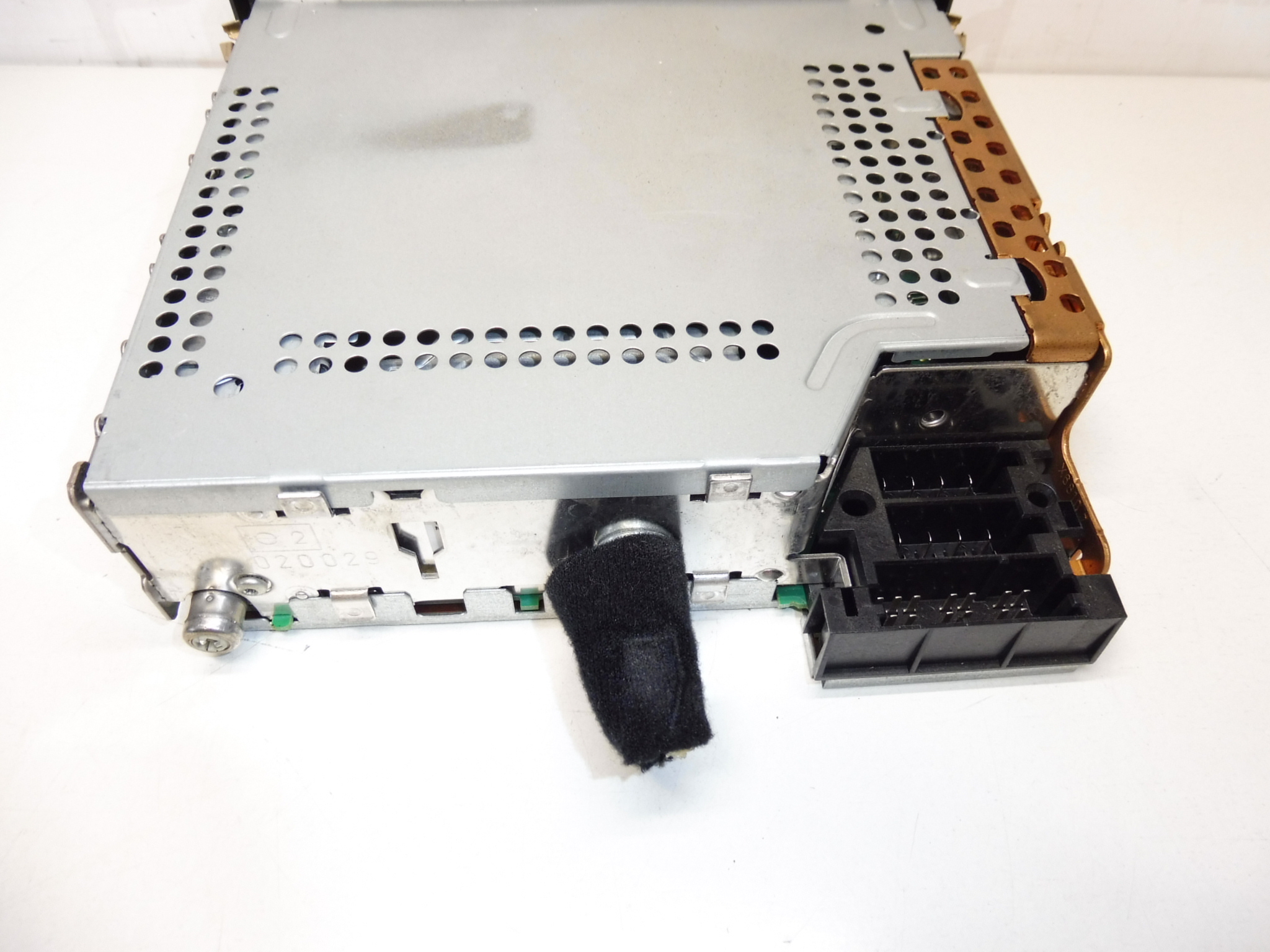 Autoradio avec CD Citroën Peugeot 96599990XT00