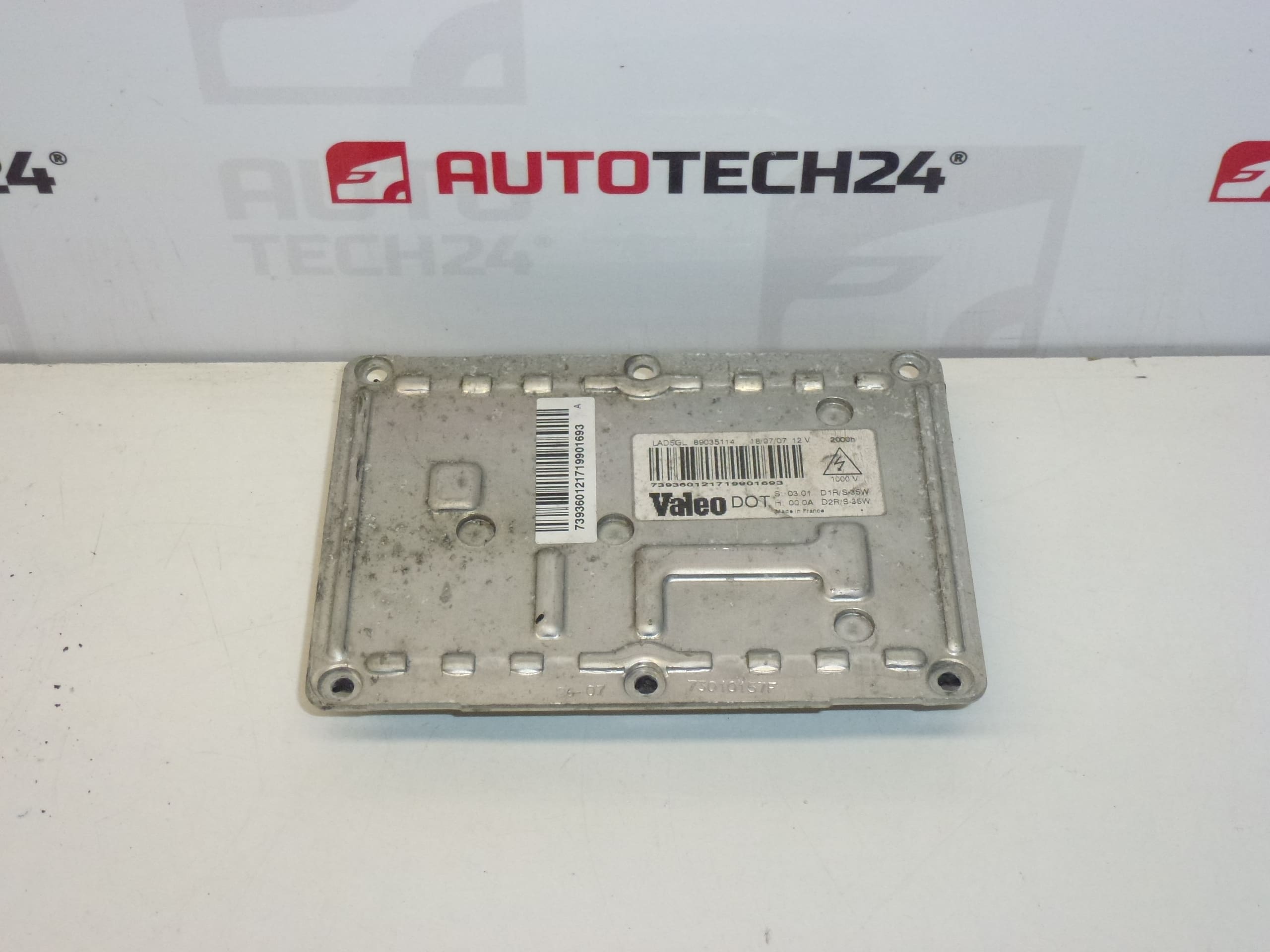 Calculateur xénon Valeo LAD5GL 89035114 6224F9