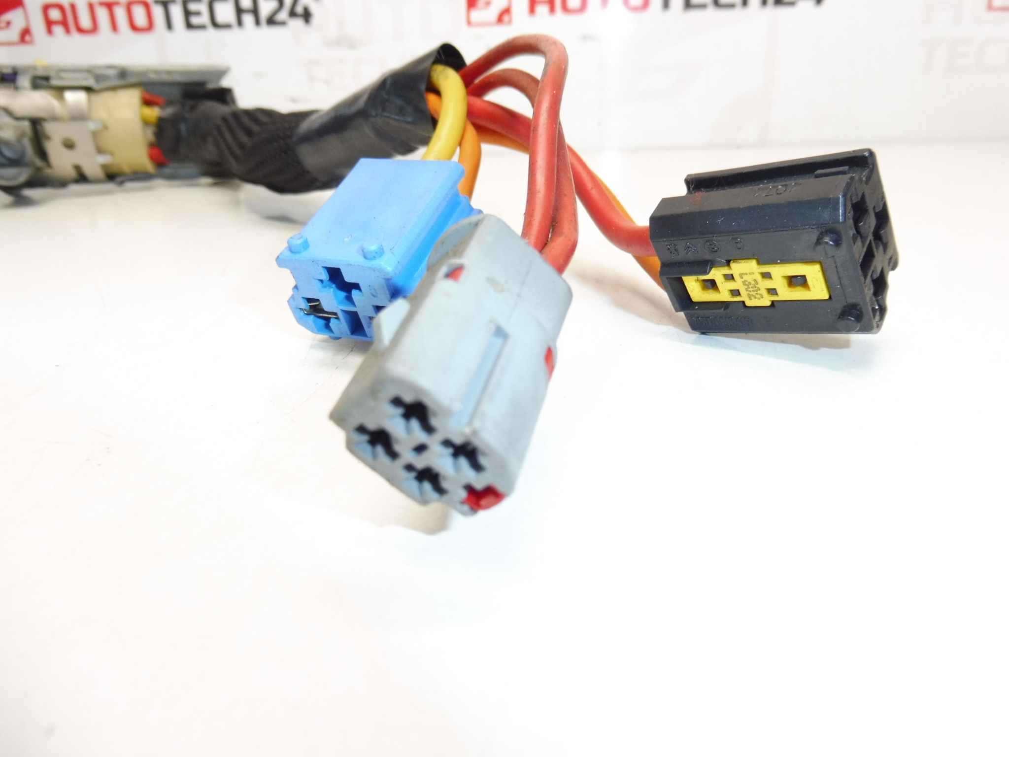 Boitier interrupteur 1 clé Peugeot 607 4162T5