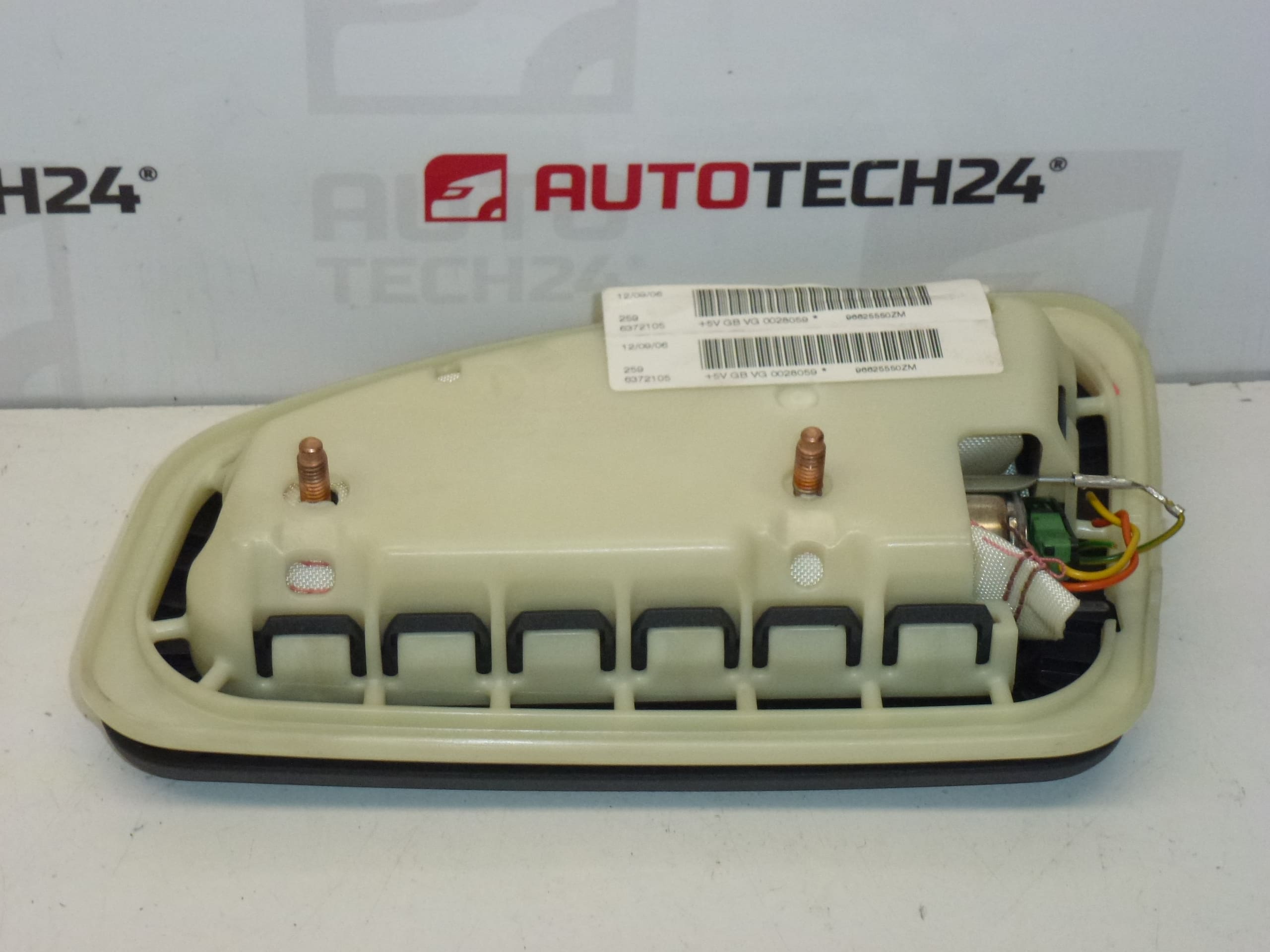 Airbag siège gauche Peugeot 407 96625550ZM 8216QN