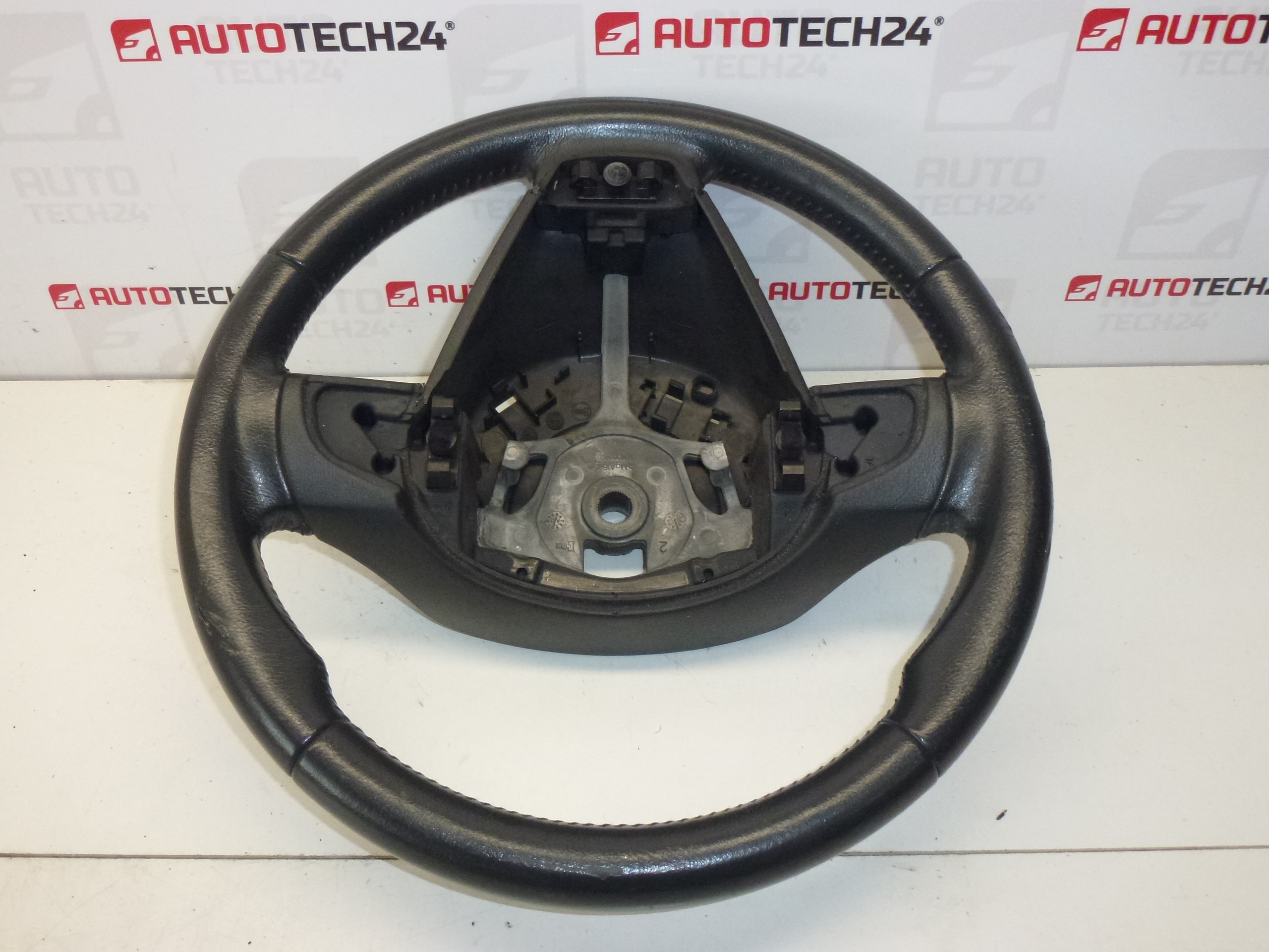 Volant Citroen C2 et C3 96533984ZE 4109GL