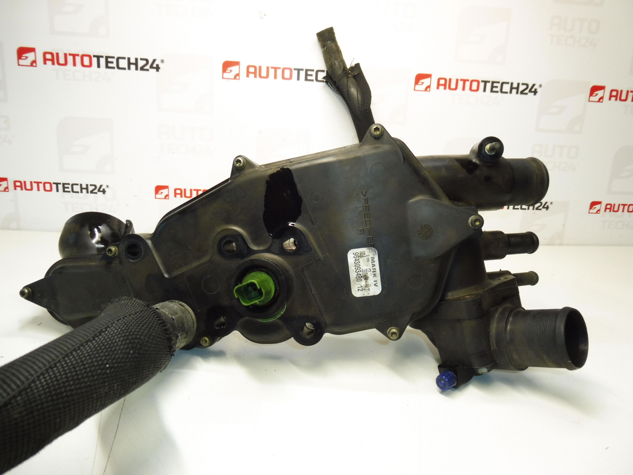 Boitier thermostat Citroën Peugeot 2.2 HDI 9643093480 1336W6