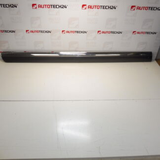 Moulure de porte arrière droite Citroen C8 Peugeot 807 KTQ 1401029677 8546W3