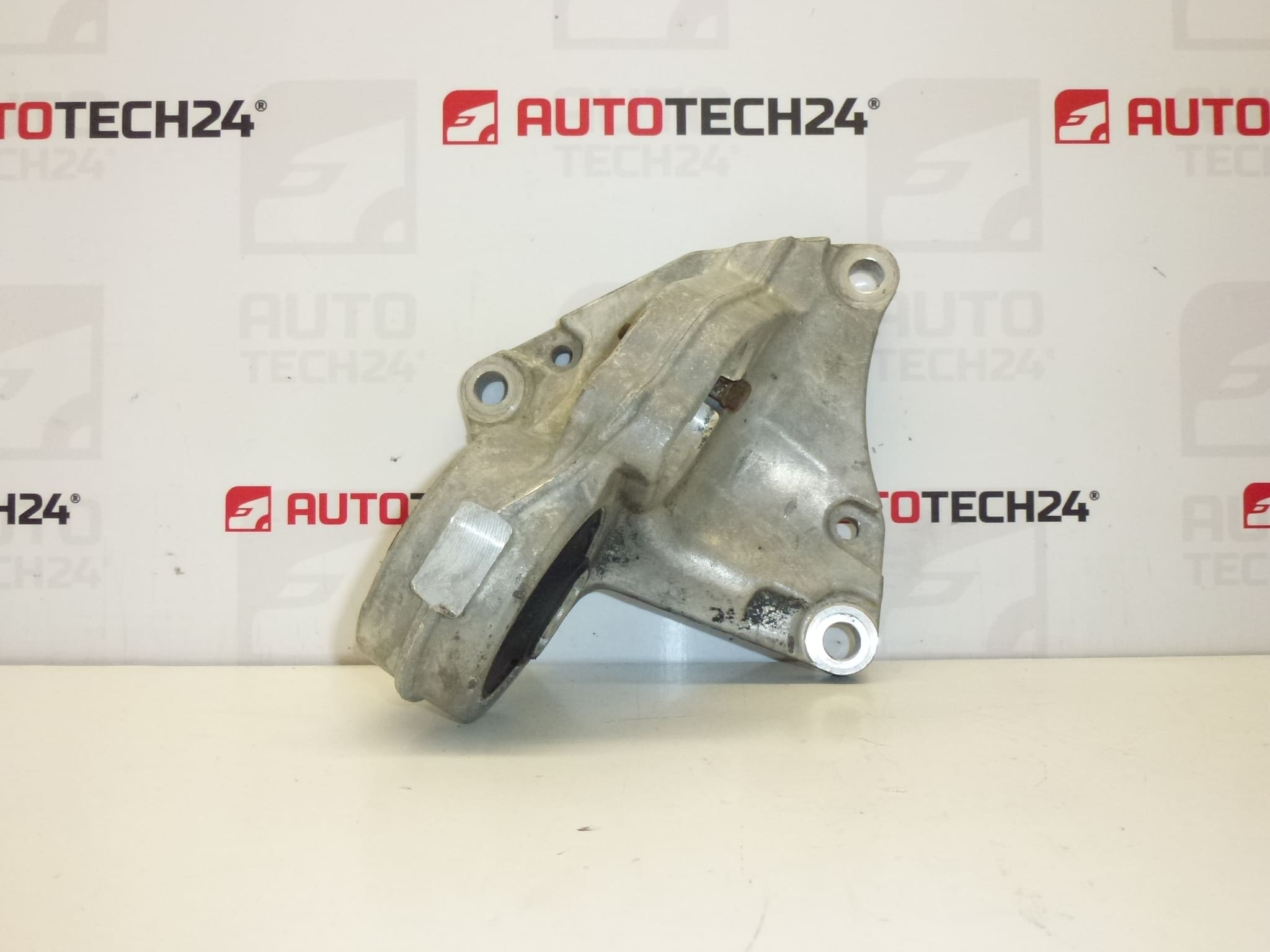 Support de pont Citroën Peugeot 1.9D 2.0 HDI 9637792580