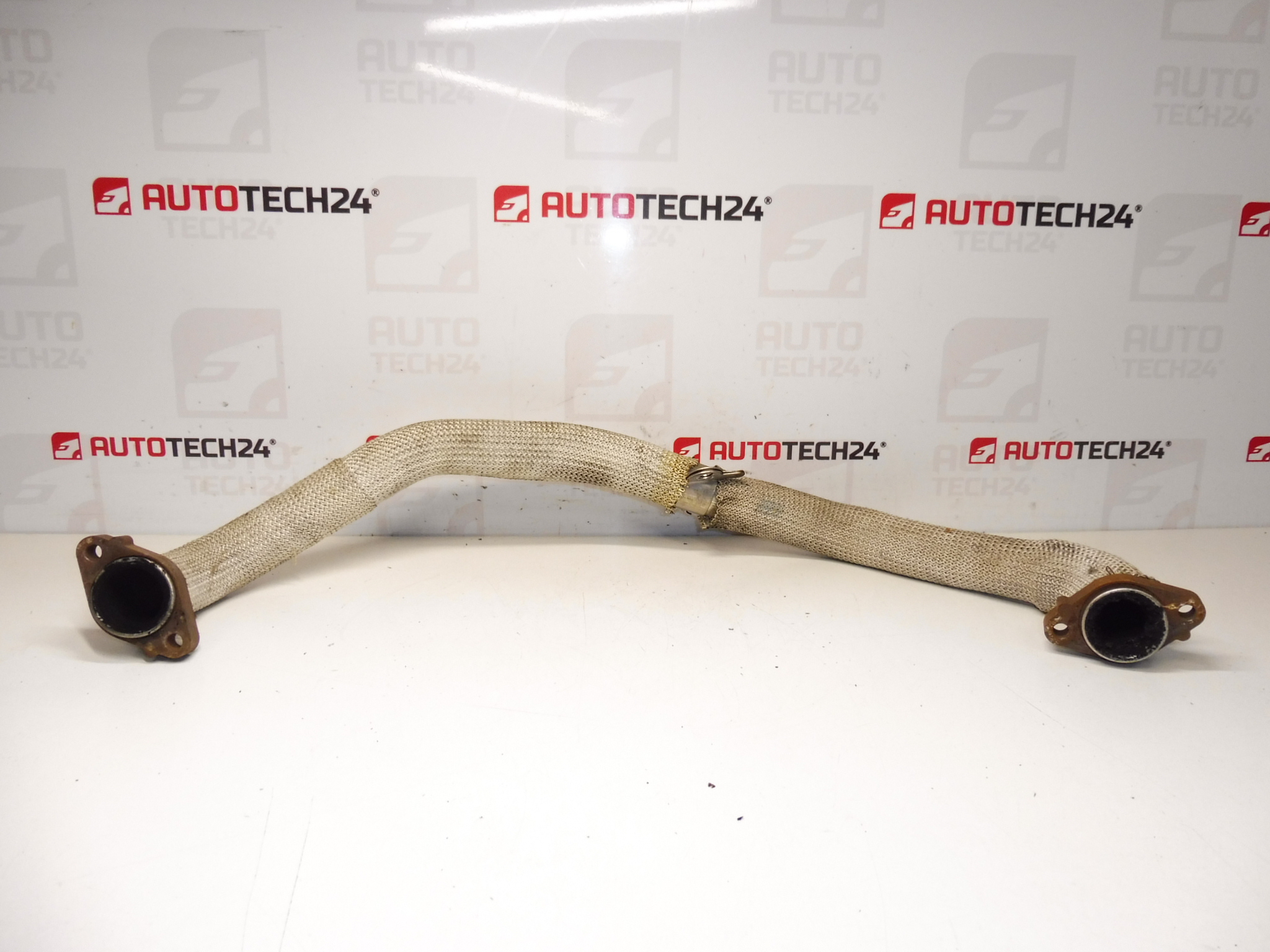 Tuyau de recirculation des gaz Citroën Peugeot 2.2 HDI 125 KW 9661897380 1618T4