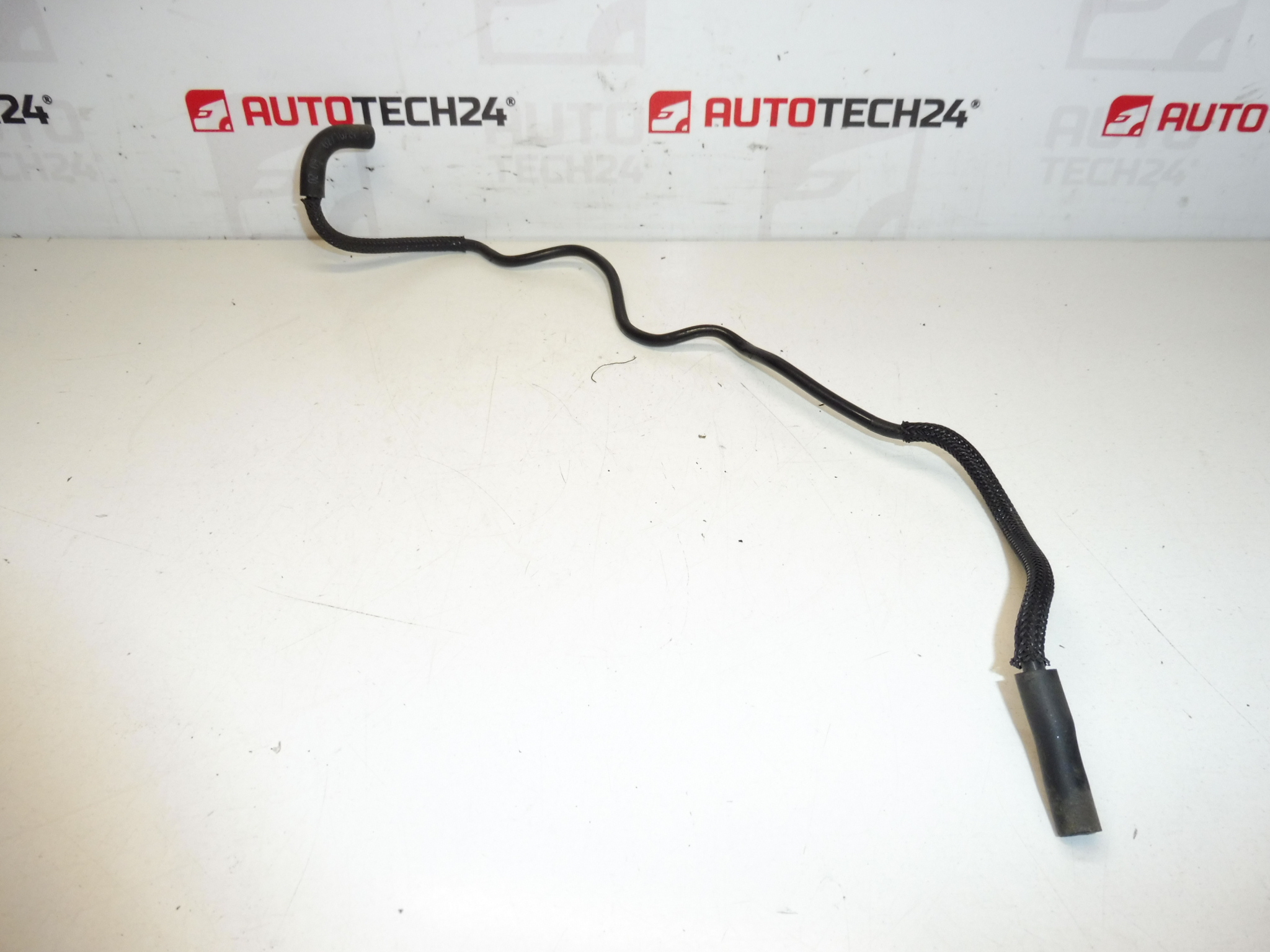 Pipe à dépression Citroën Peugeot 2.2 HDI 1622AG