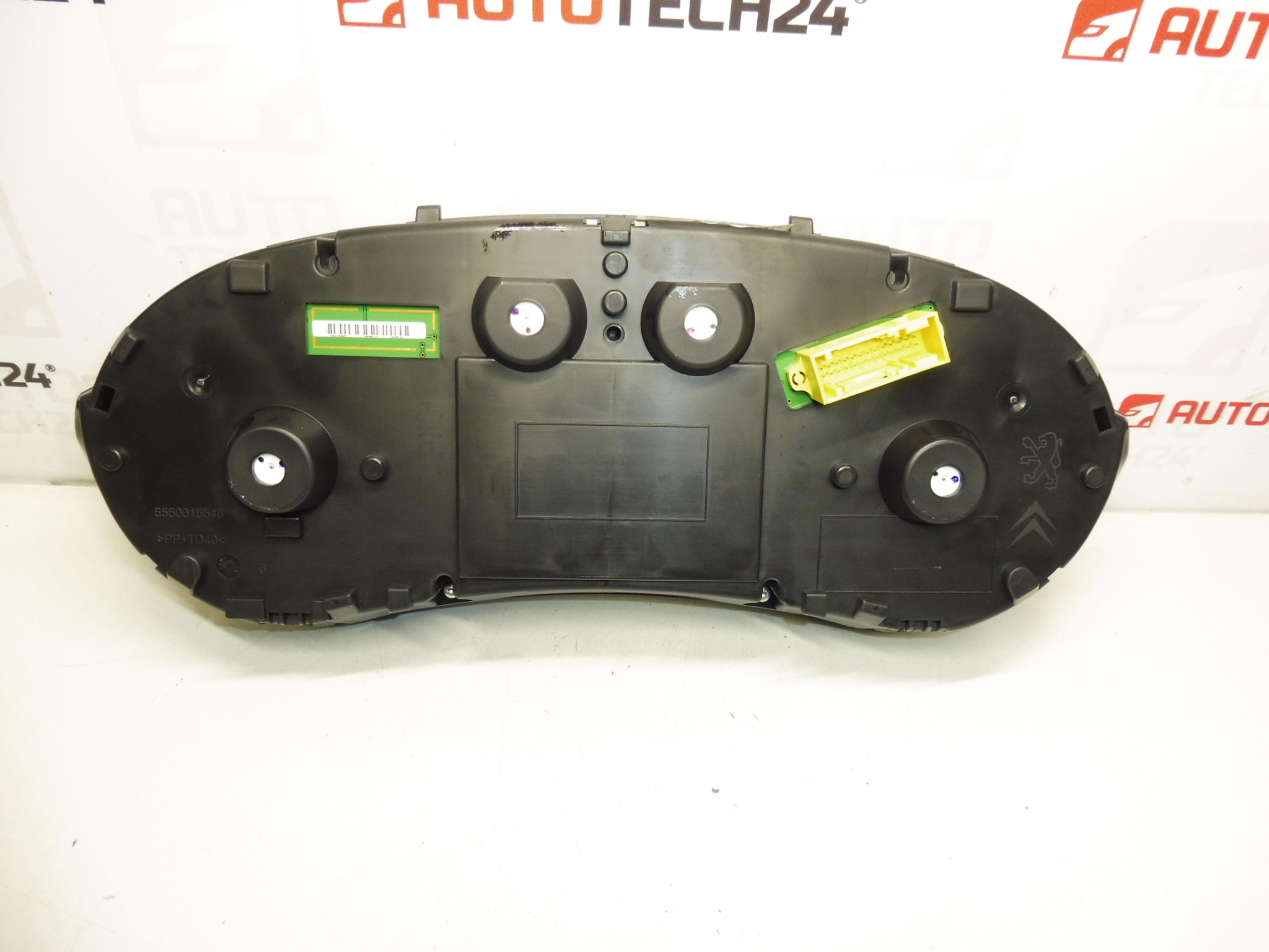 Compteur de vitesse Peugeot 308 115000km 9666649080 9806132480