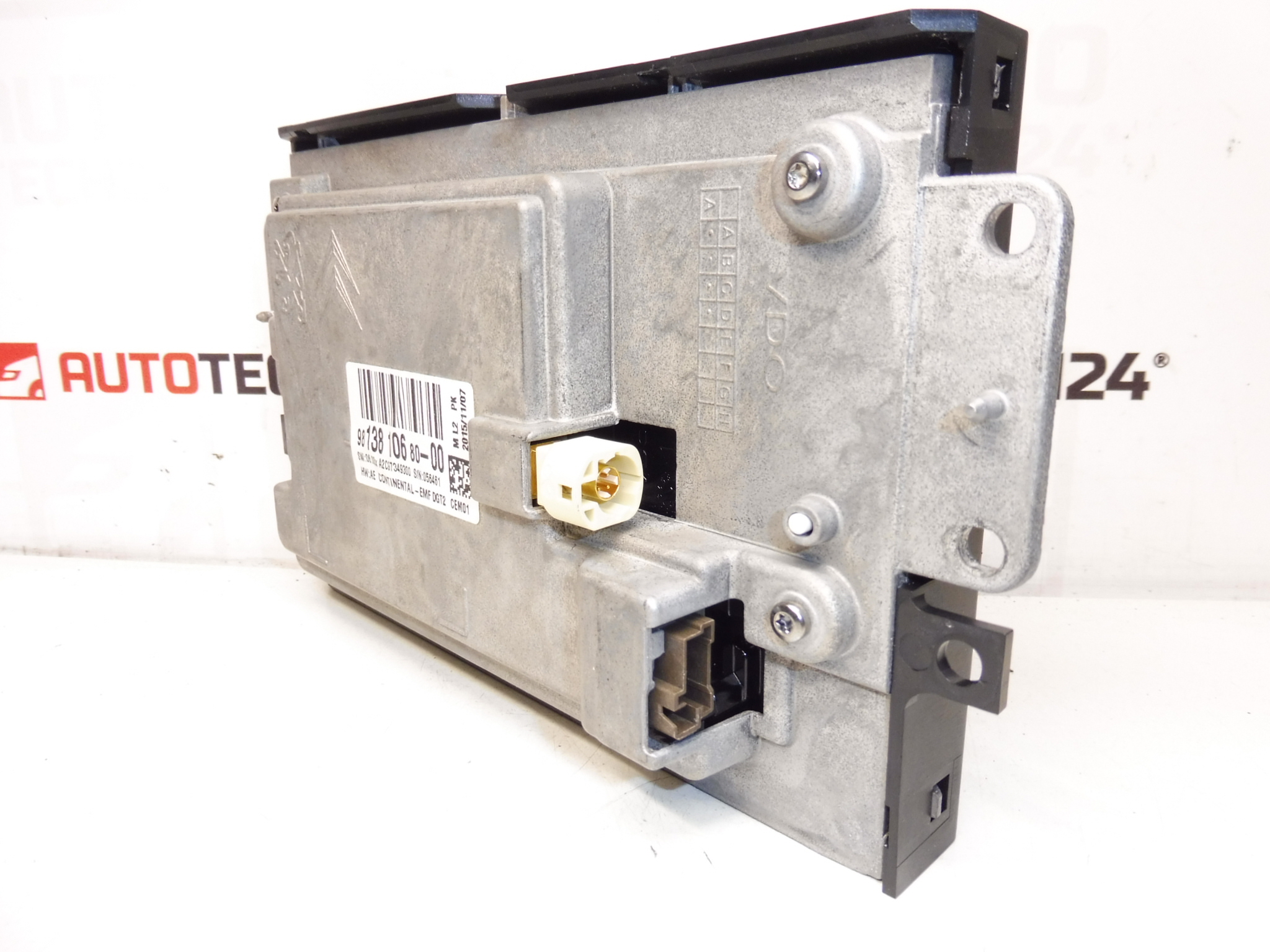 Afficheur radio ordinateur Citroën C4 II 9813810680