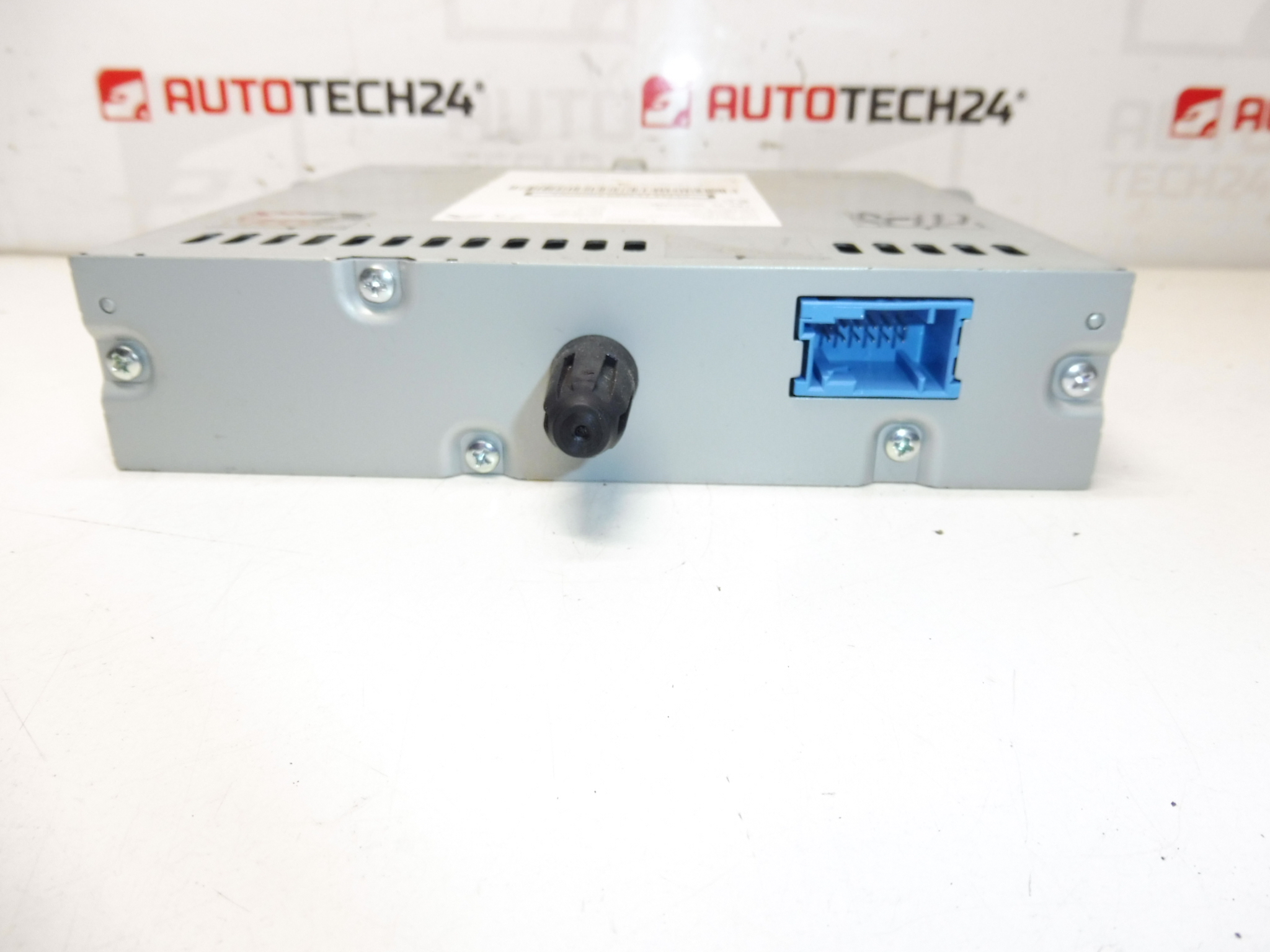 Lecteur CD CLARION PU-3916B Citroën C4 B7 DS4 Peugeot 308 T9 9805593680