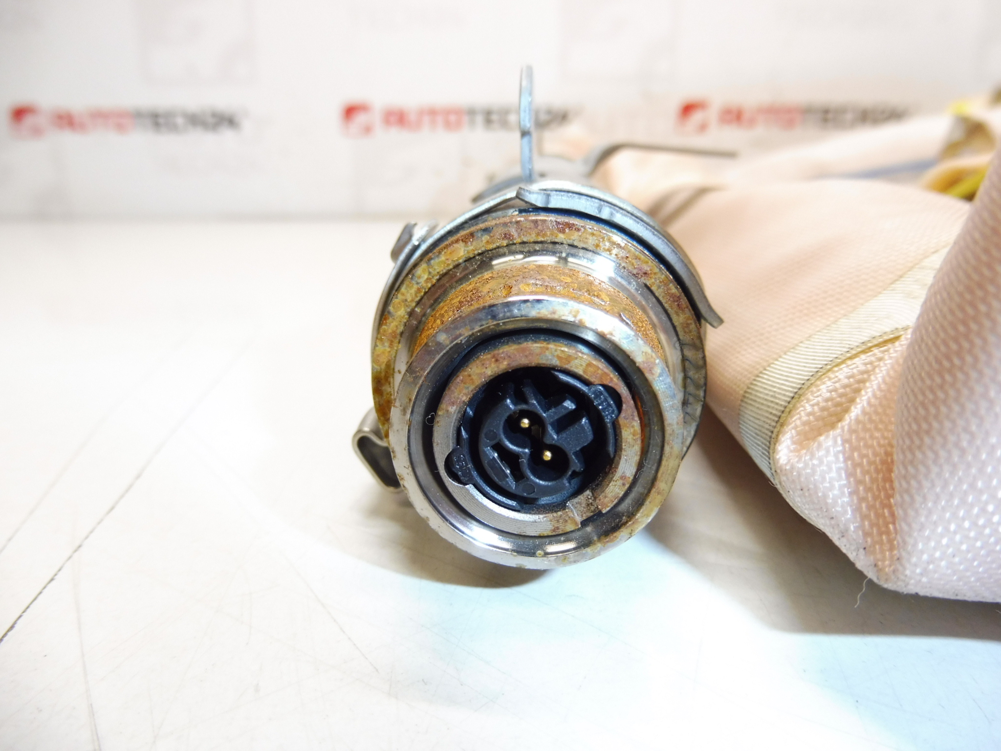 Airbag plafond gauche Citroen C4 II B7 et DS4 9801890780