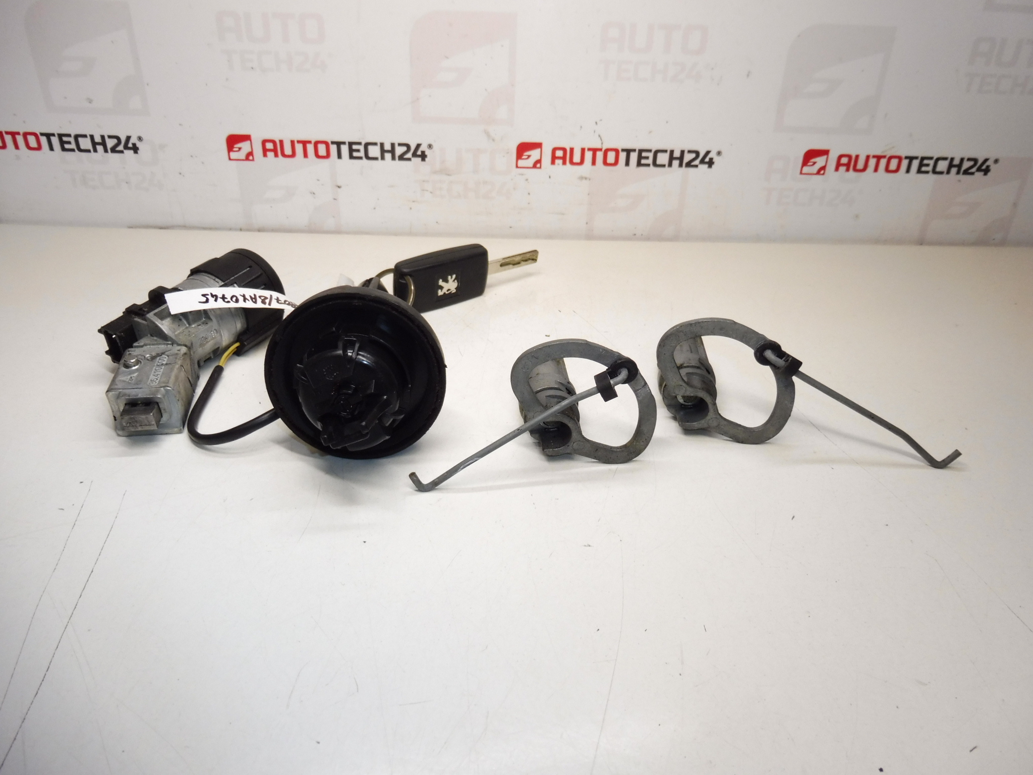 Kit serrure Citroën C8 Peugeot 807 + 2 clés 4162TE 4162KF
