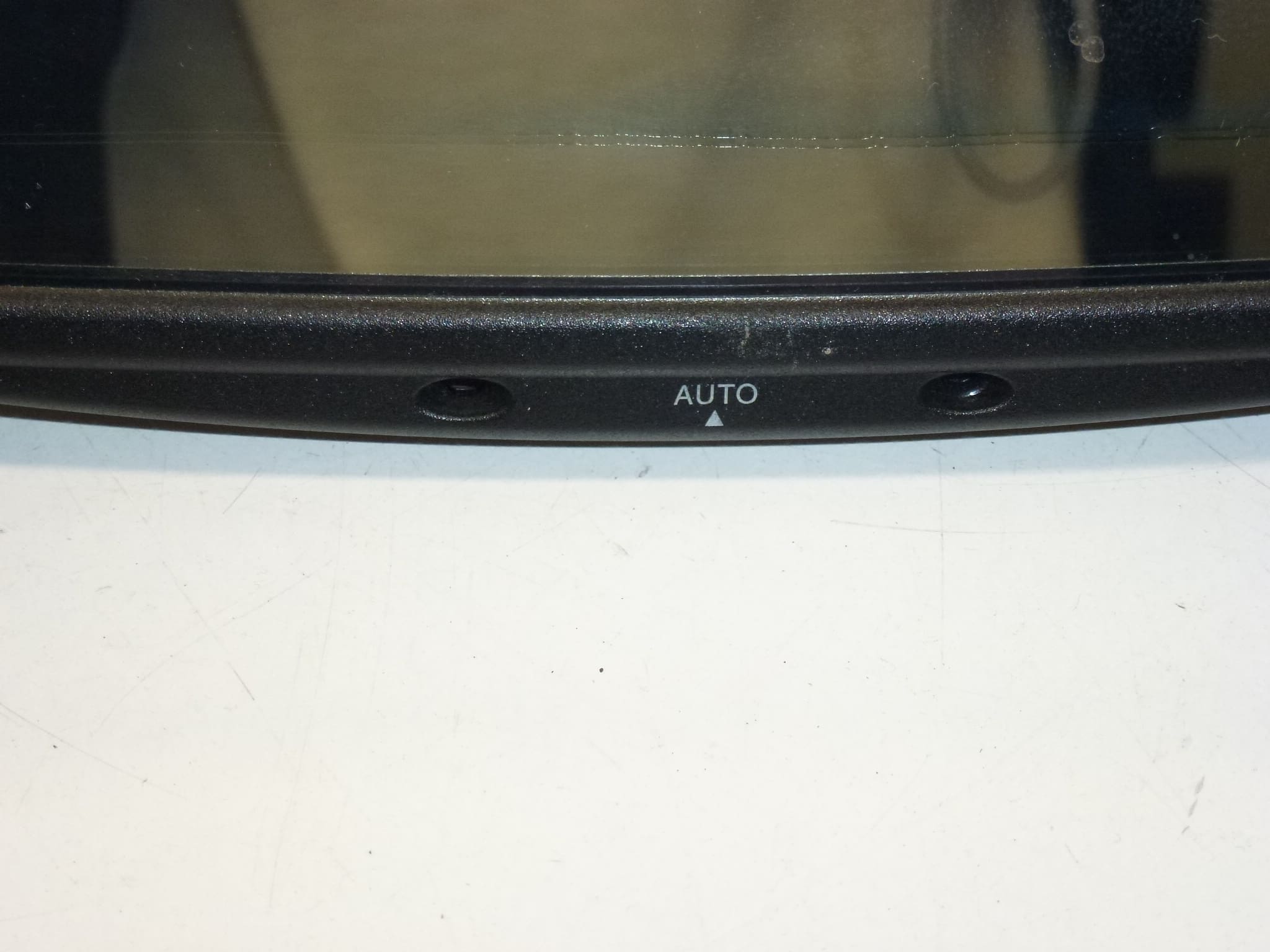 Rétroviseur intérieur avec obscurcissement Peugeot 406 96355787XX 8149G8