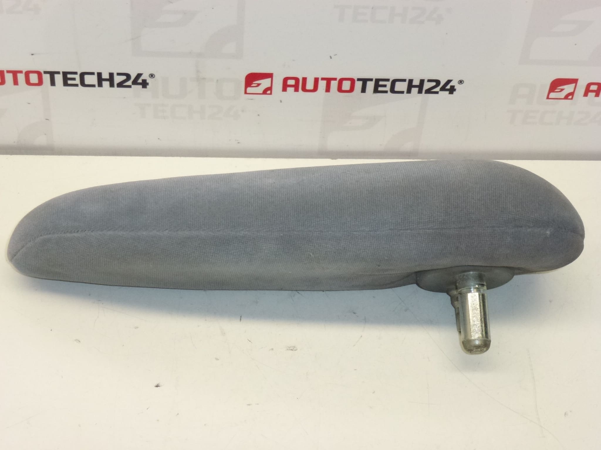 Accoudoir droit Citroën Peugeot 896982