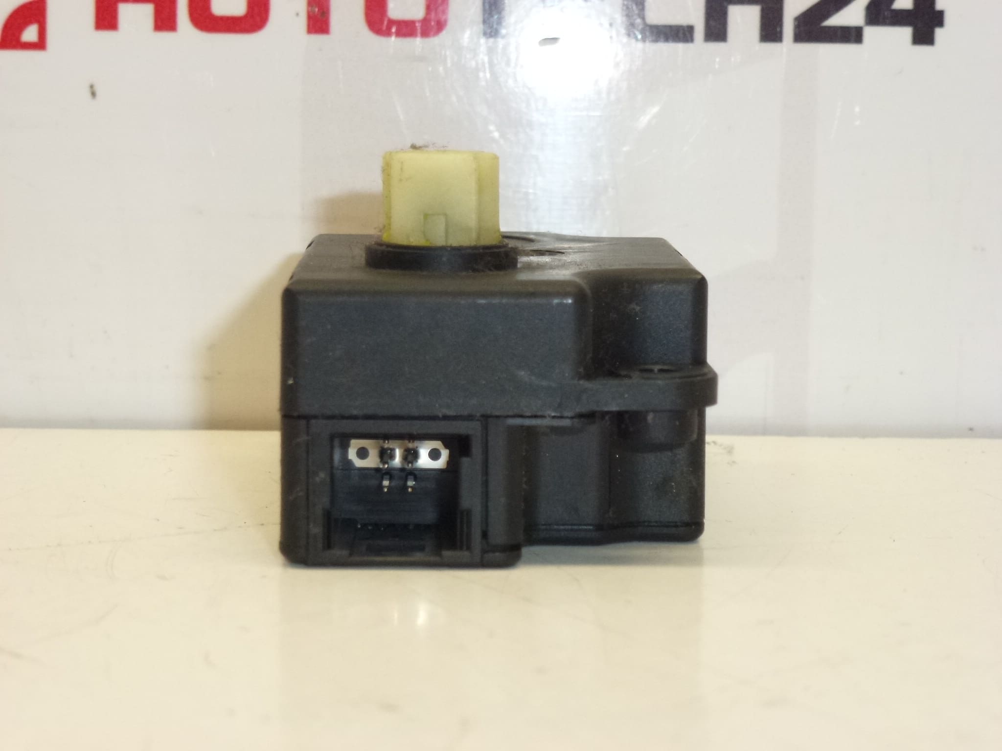 Servomoteur Valeo Citroën Peugeot F663746L/B 6447NL