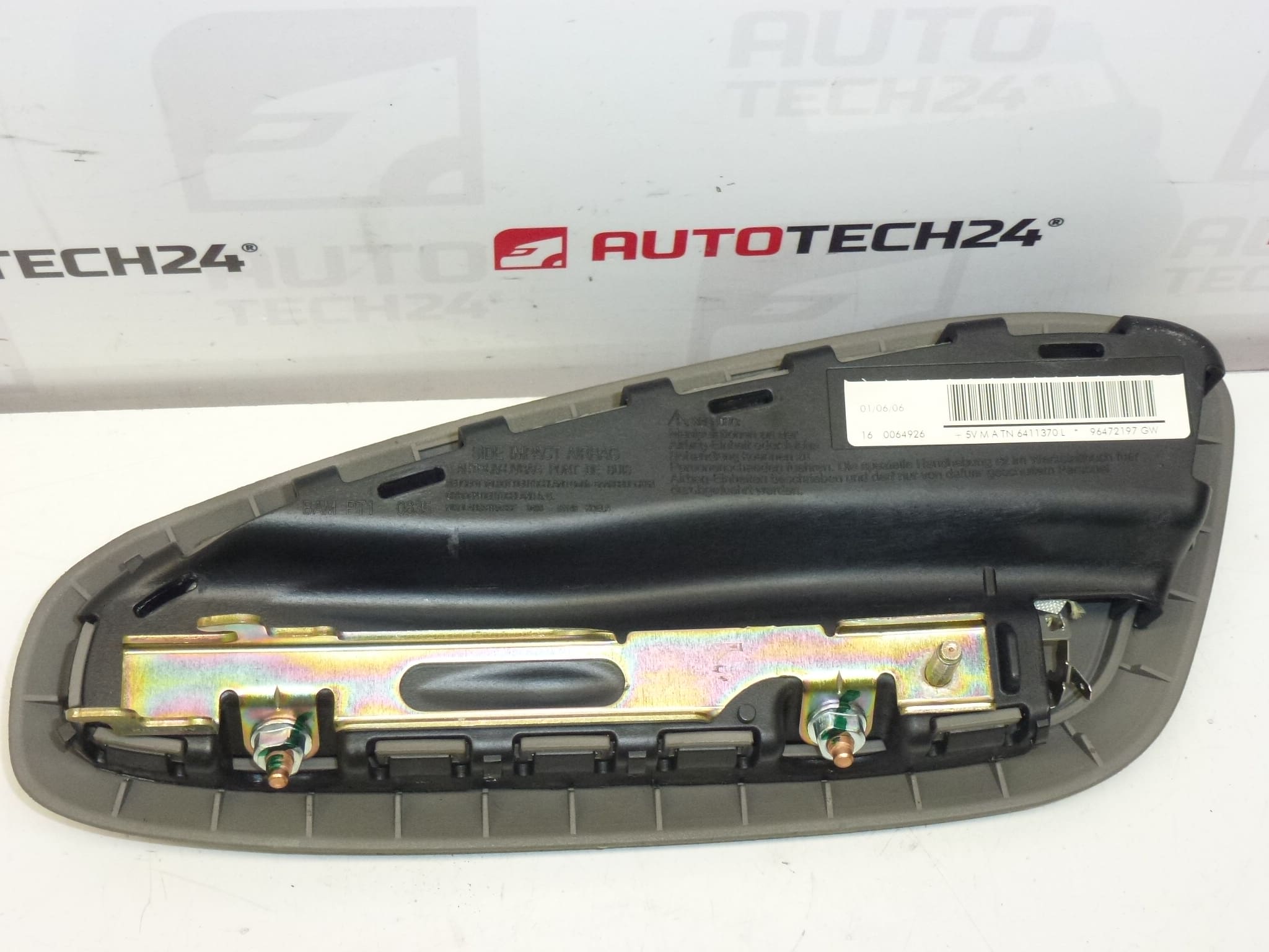 Airbag gauche Citroën Xsara Picasso 96472197GW 8216S4