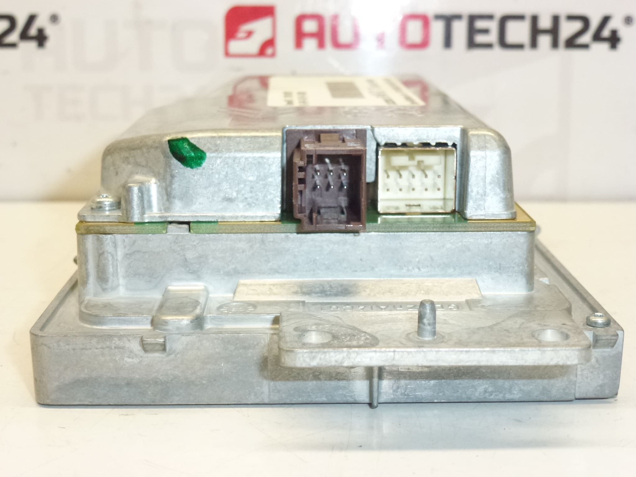 Affichage NAVIGATION Citroën Peugeot 9664993180 659371 6593Q4