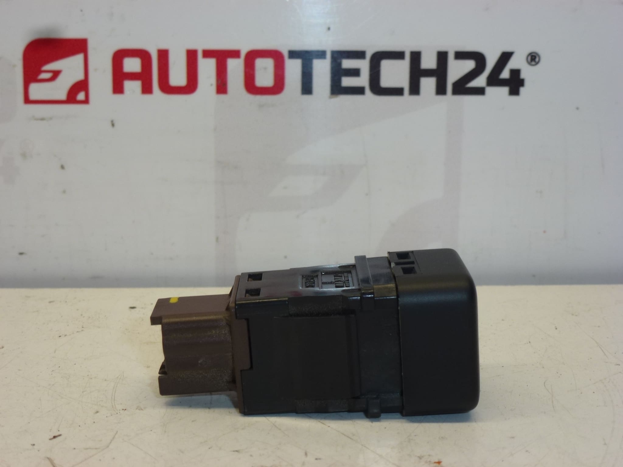 Contacteur Airbag Citroën Peugeot 96373645ZD 96373645ZL 8216F2