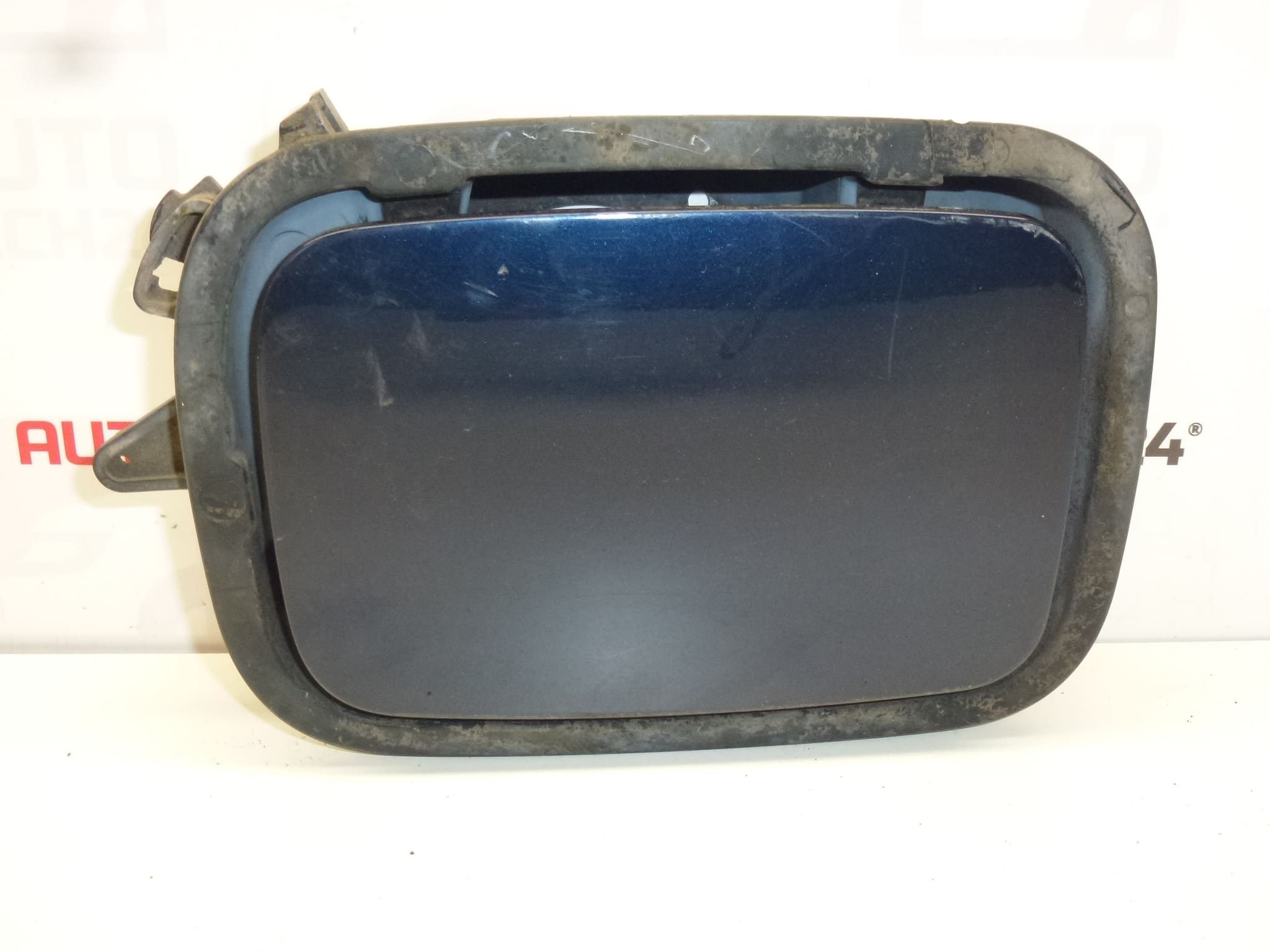 Cache réservoir KMPD Peugeot 406 1517A4 151866