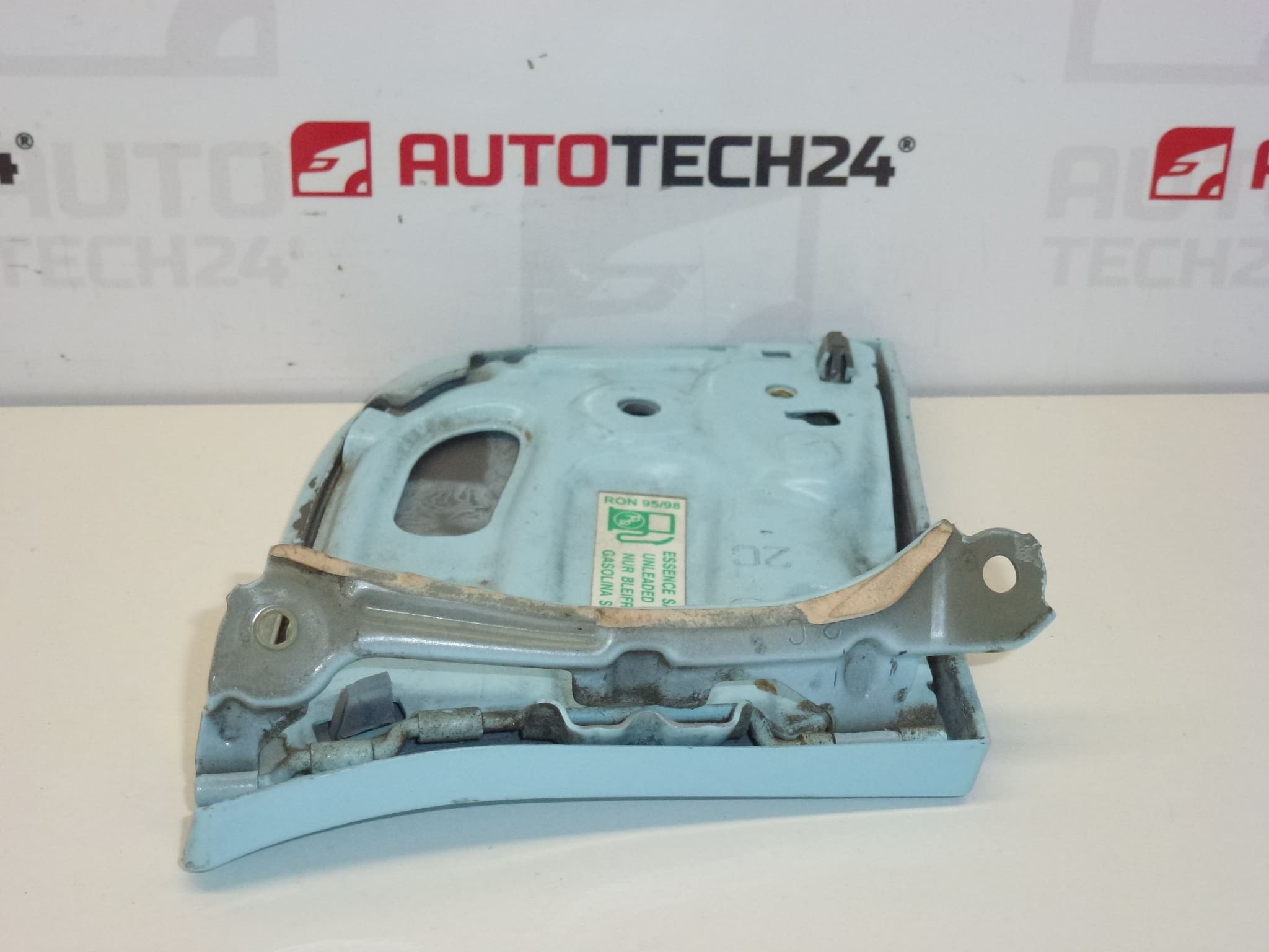 Cache bouchon essence bleu pâle Peugeot 107 Citroën C1 1517C5 1517C9