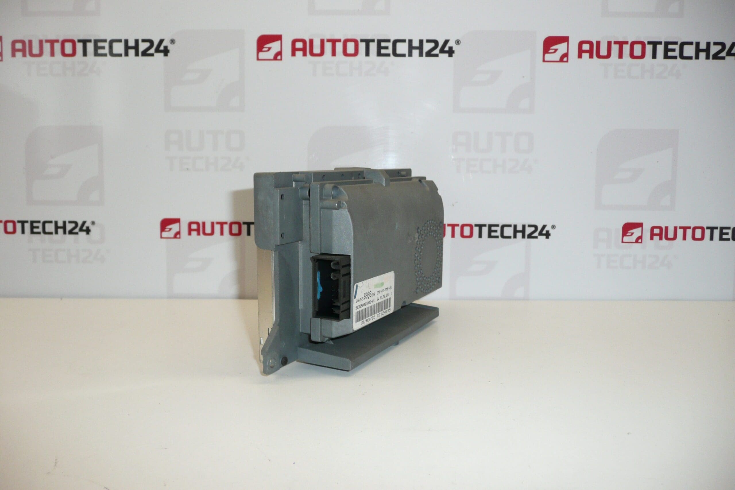 Affichage NAVIGATION Citroën Peugeot 9661552580 – Image 2